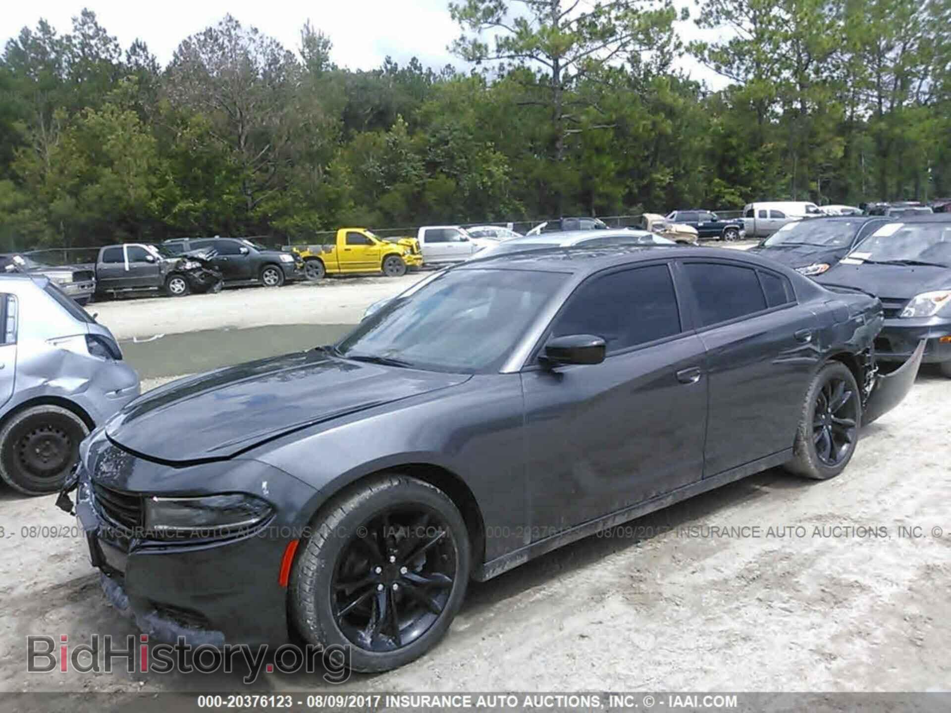 2016 Dodge Charger - VIN: 2C3CDXHG9GH307494 - Фото 2