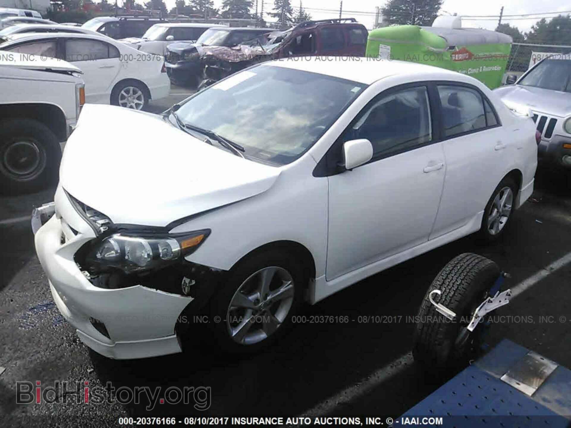 2011 Toyota Corolla - VIN: 2T1BU4EE2BC744927 - Фото 2