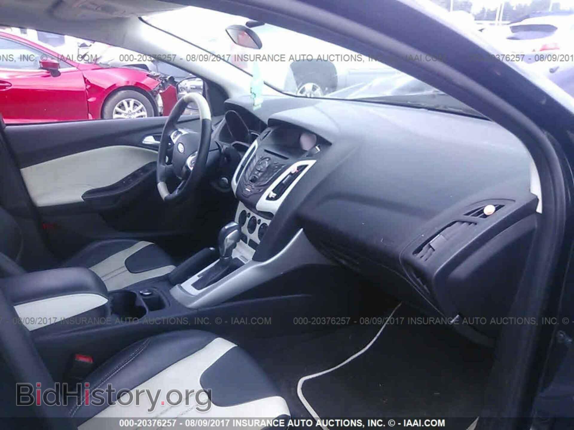 2014 Ford Focus - VIN: 1FADP3F23EL387209 - Фото 5