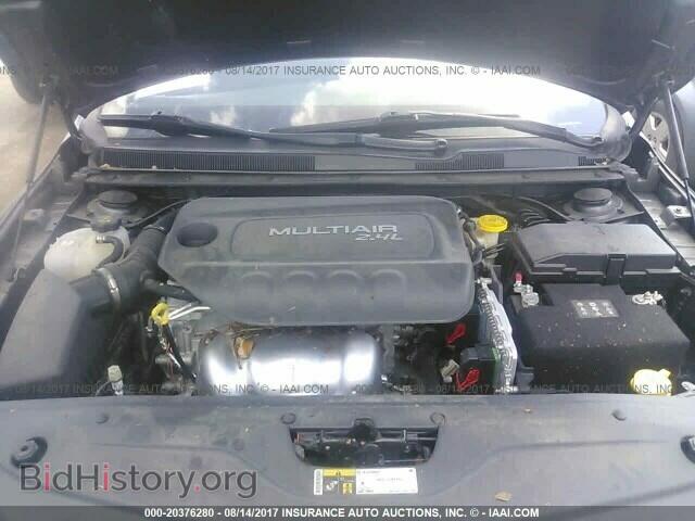 2015 Chrysler 200 - VIN: 1C3CCCABXFN738975 - Photo 10