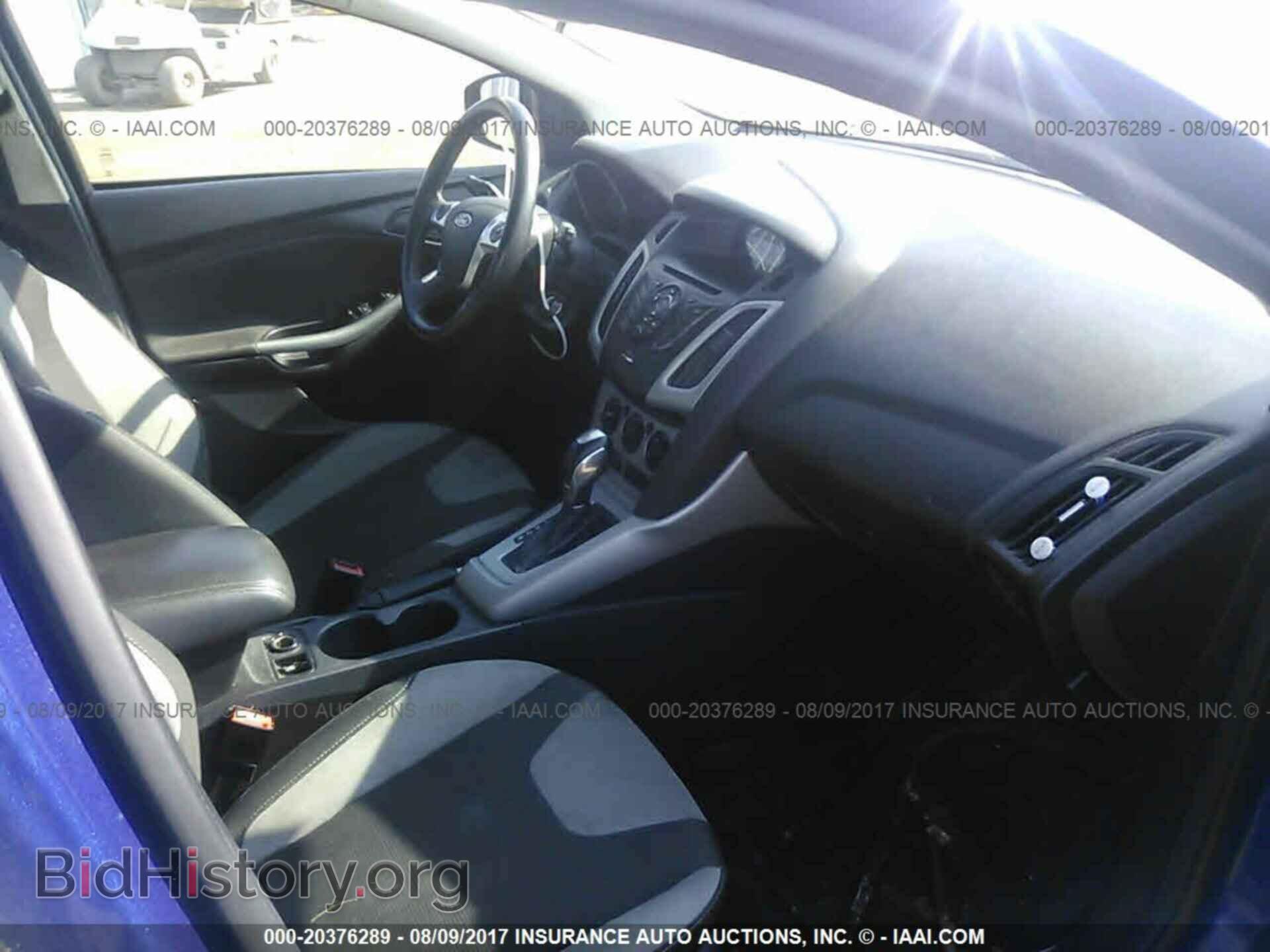 2012 Ford Focus - VIN: 1FAHP3K27CL309147 - Photo 5