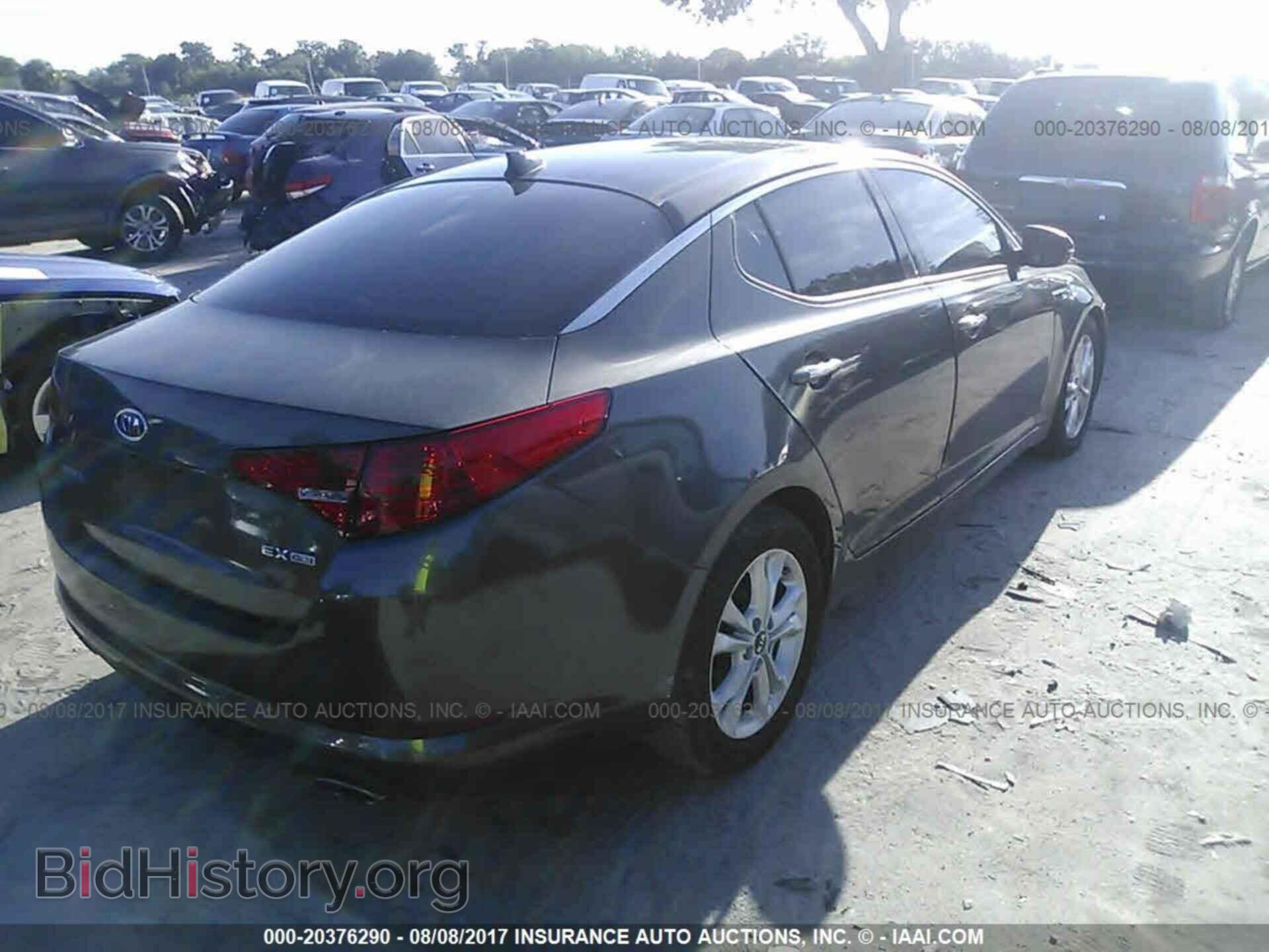 2011 Kia Optima - VIN: KNAGN4A78B5103608 - Фото 4