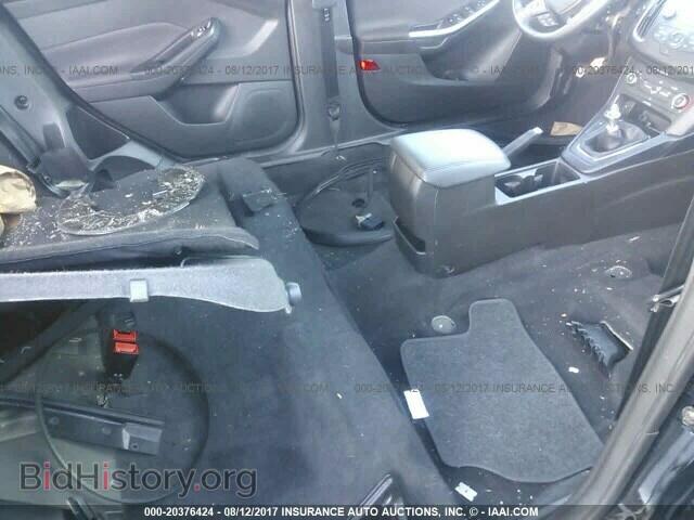 2016 Ford Focus - VIN: 1FADP3L91GL343052 - Photo 8