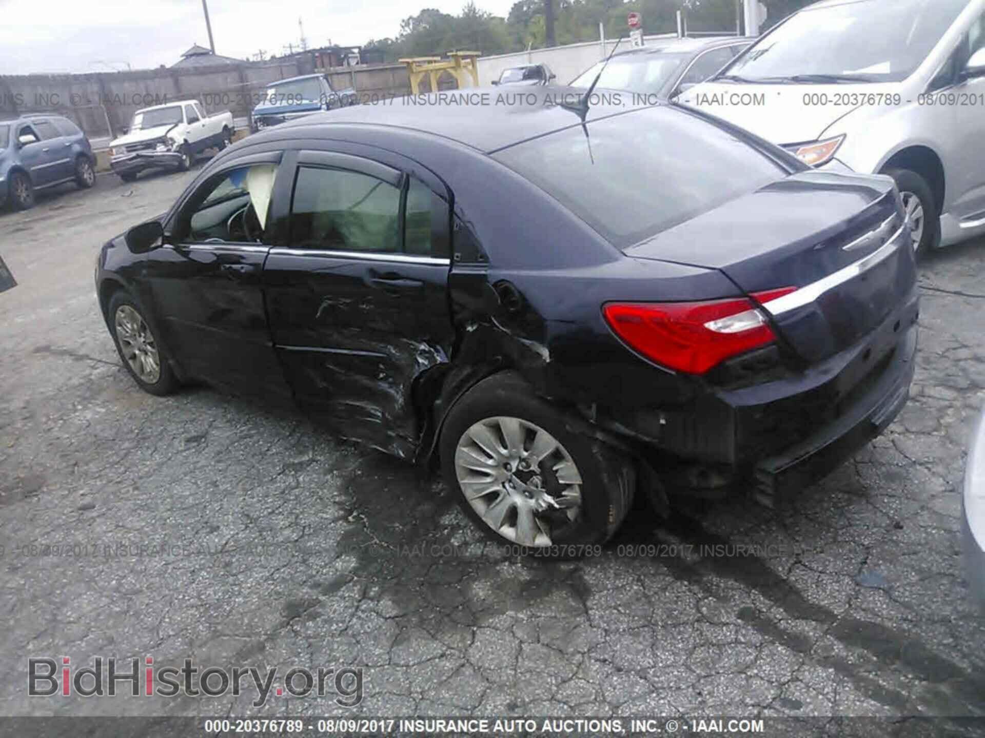 2011 Chrysler 200 - VIN: 1C3BC4FB7BN550449 - Фото 3