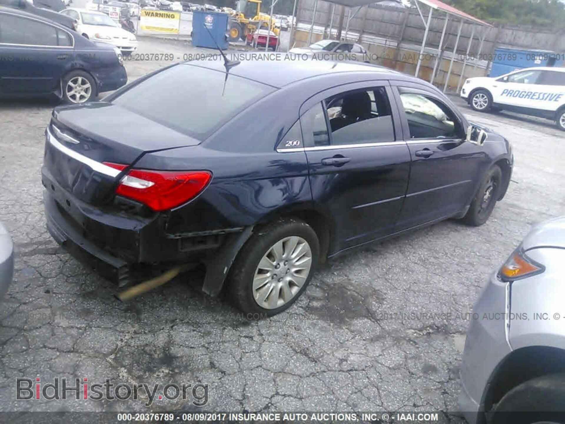 2011 Chrysler 200 - VIN: 1C3BC4FB7BN550449 - Фото 4