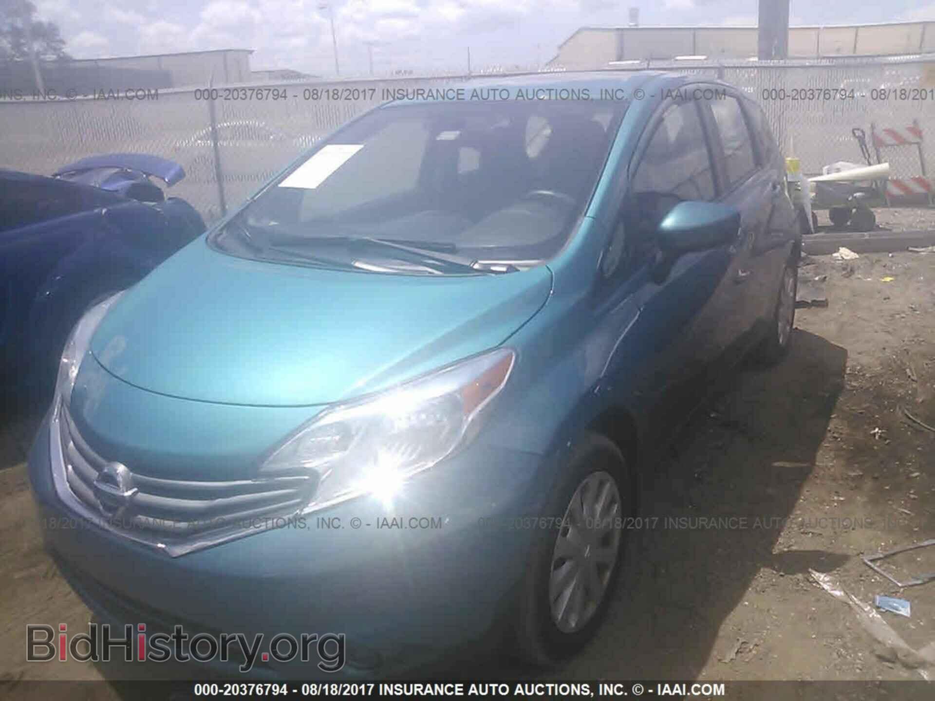 2016 Nissan Versa note - VIN: 3N1CE2CP2GL377769 - Фото 2
