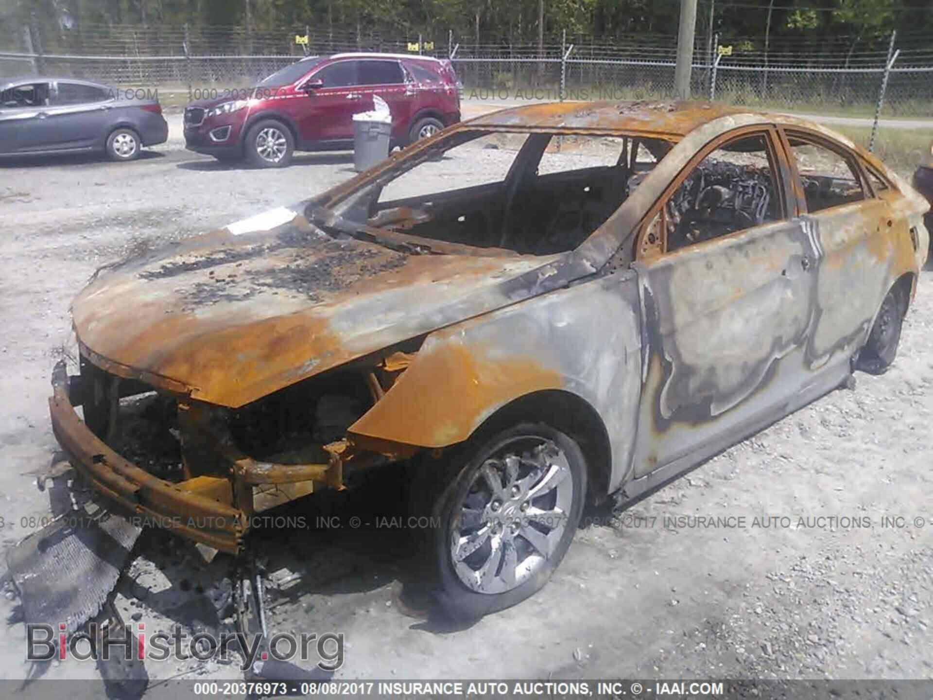 2012 Hyundai Sonata - VIN: 5NPEB4AC5CH354491 - Фото 2