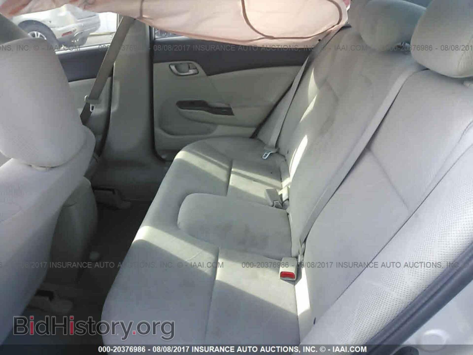 2012 Honda Civic - VIN: 2HGFB2F55CH609363 - Фото 8