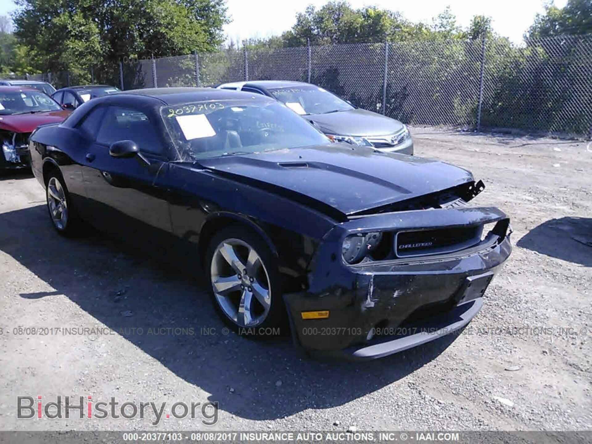 Photo 2C3CDYAG8DH501512 - Dodge Challenger 2013