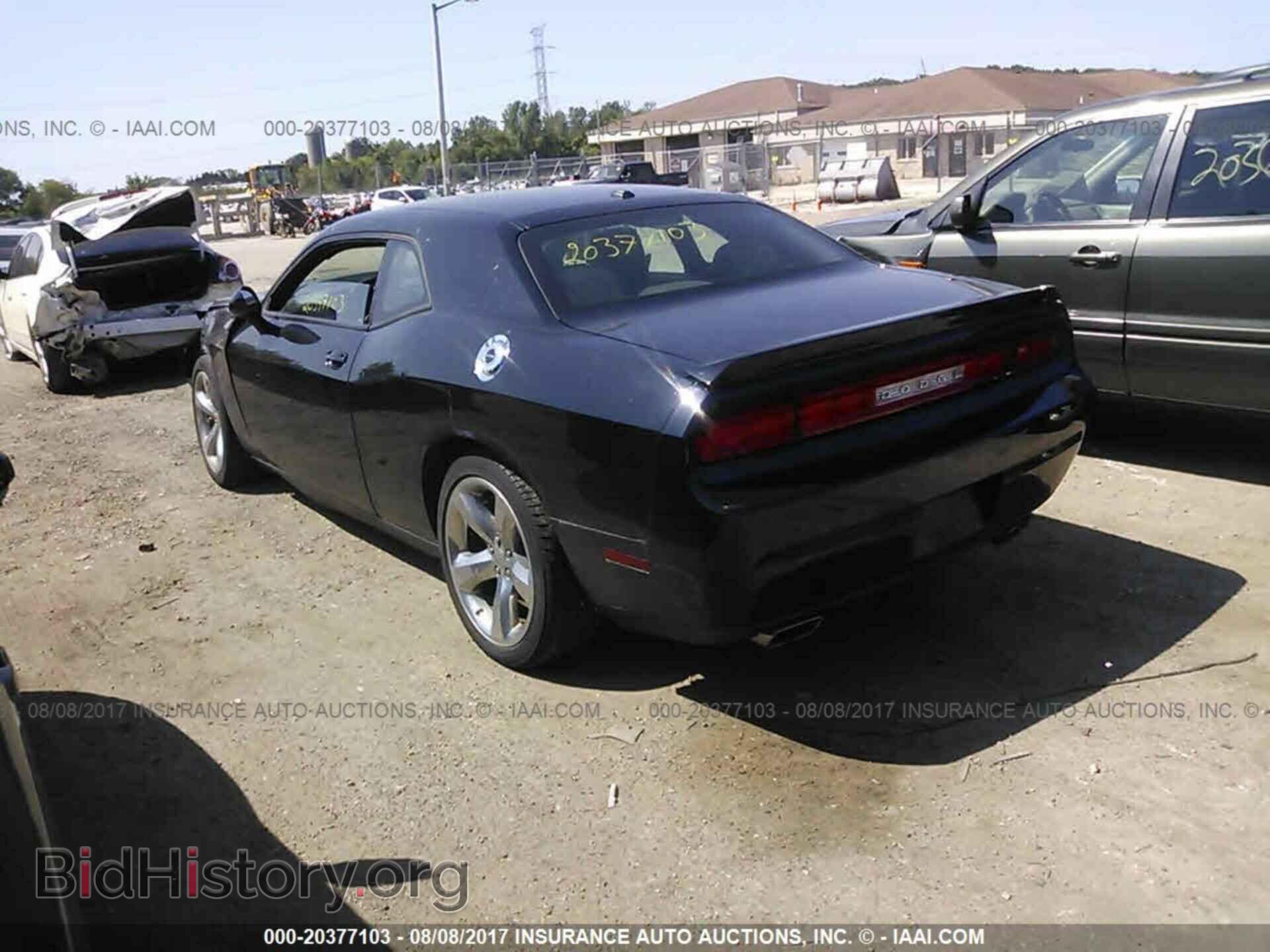 2013 Dodge Challenger - VIN: 2C3CDYAG8DH501512 - Photo 3