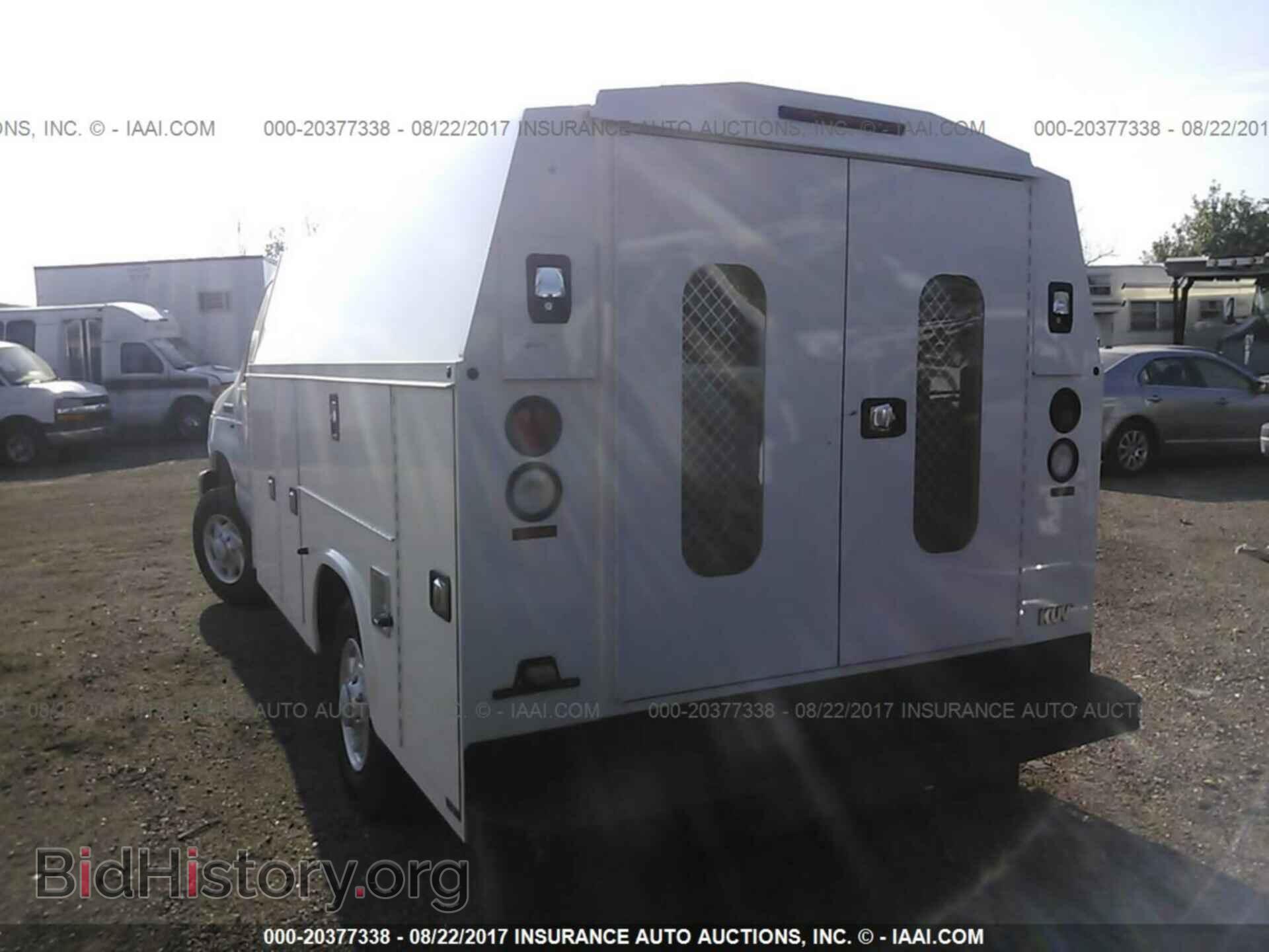 2016 Ford Econoline - VIN: 1FDWE3FL9GDC43772 - Фото 3