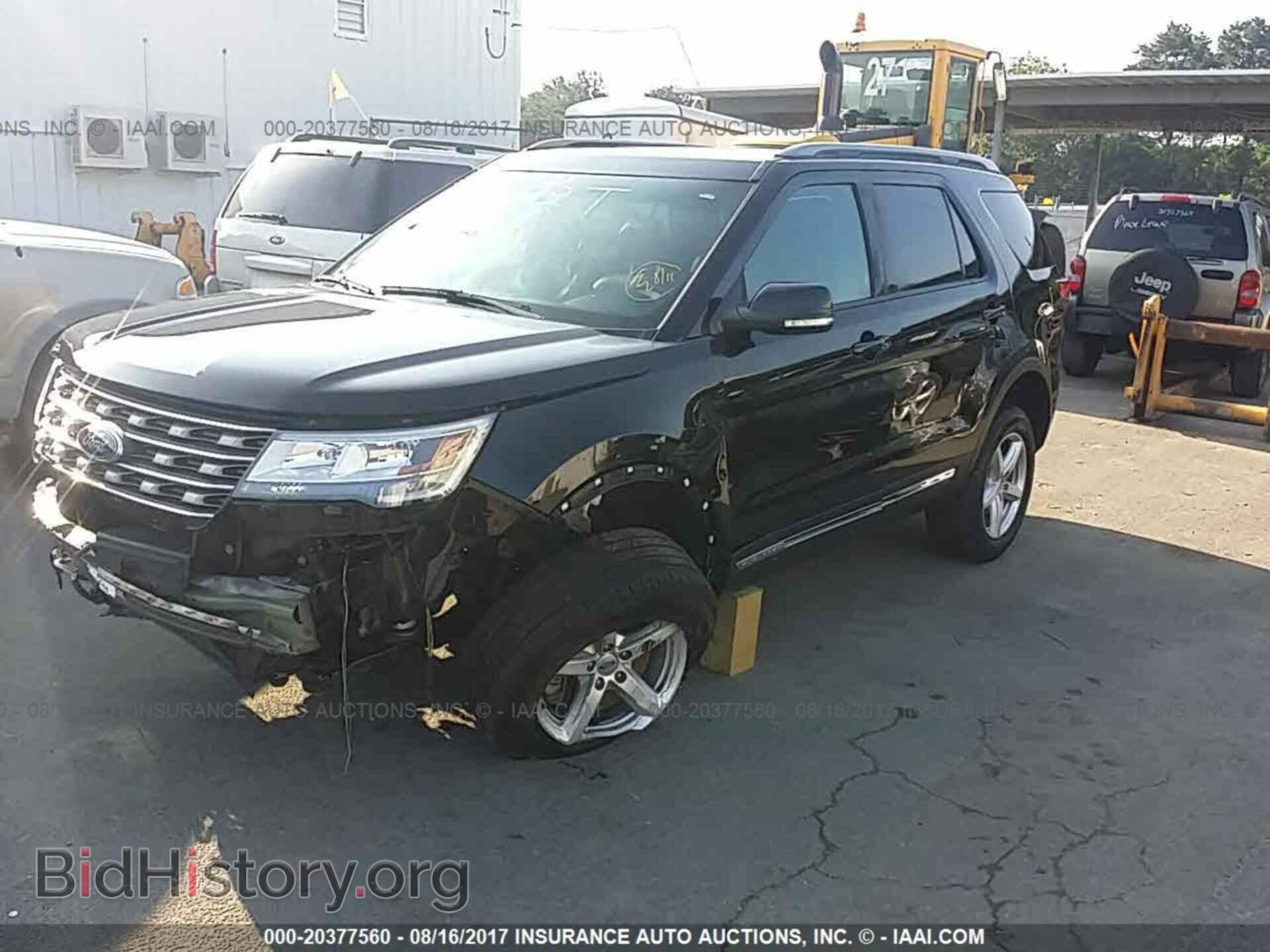 2016 Ford Explorer - VIN: 1FM5K8DH7GGC96887 - Photo 2