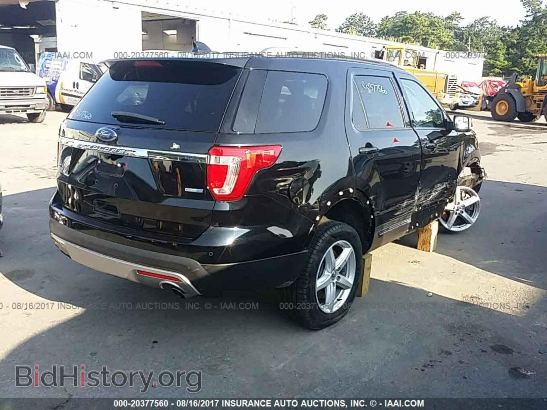 2016 Ford Explorer - VIN: 1FM5K8DH7GGC96887 - Photo 4