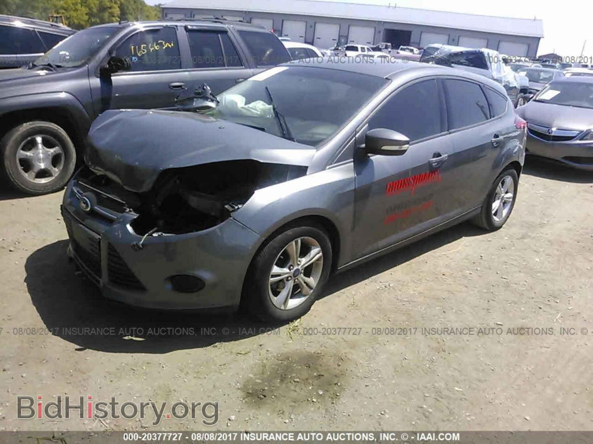 2014 Ford Focus - VIN: 1FADP3K25EL329950 - Фото 2
