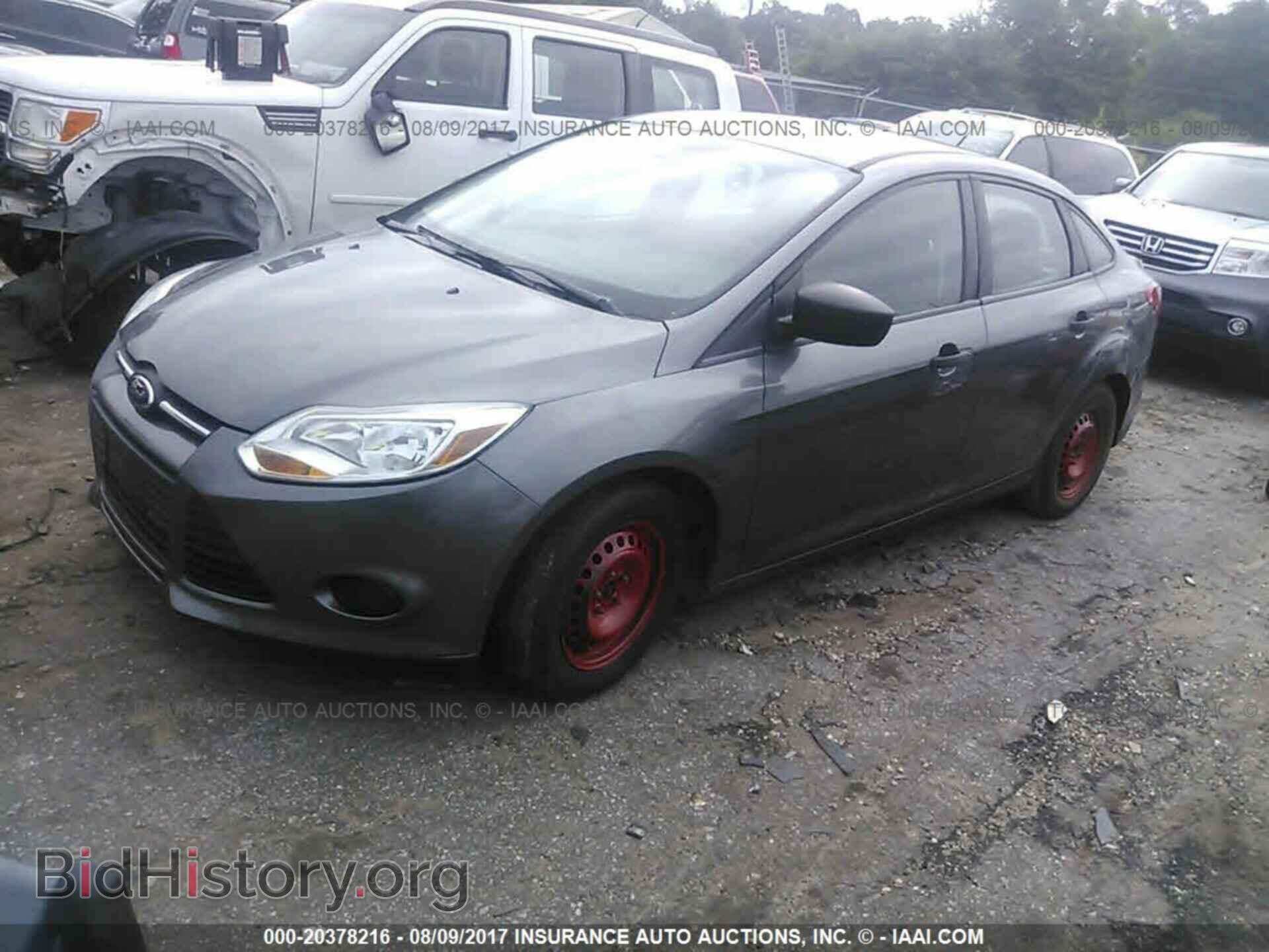 2013 Ford Focus - VIN: 1FADP3E25DL259151 - Photo 2