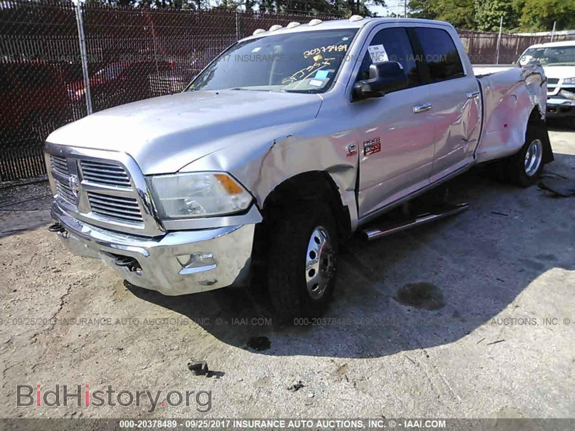 2012 Dodge Ram 3500 - VIN: 3C63DRHL1CG256174 - Фото 2