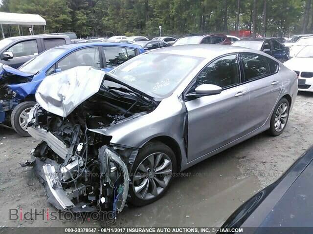 2015 Chrysler 200 - VIN: 1C3CCCBB6FN751415 - Фото 2