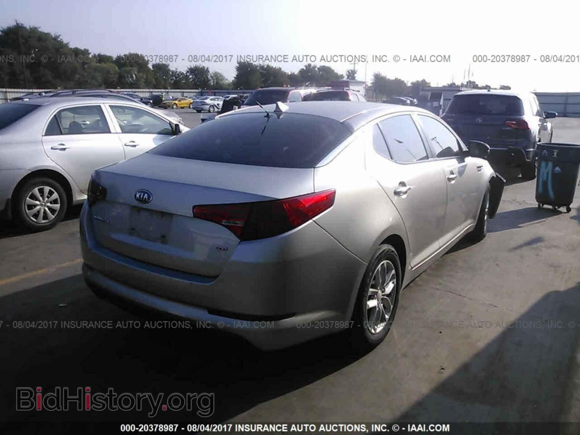 2013 Kia Optima - VIN: KNAGM4A71D5360633 - Photo 4