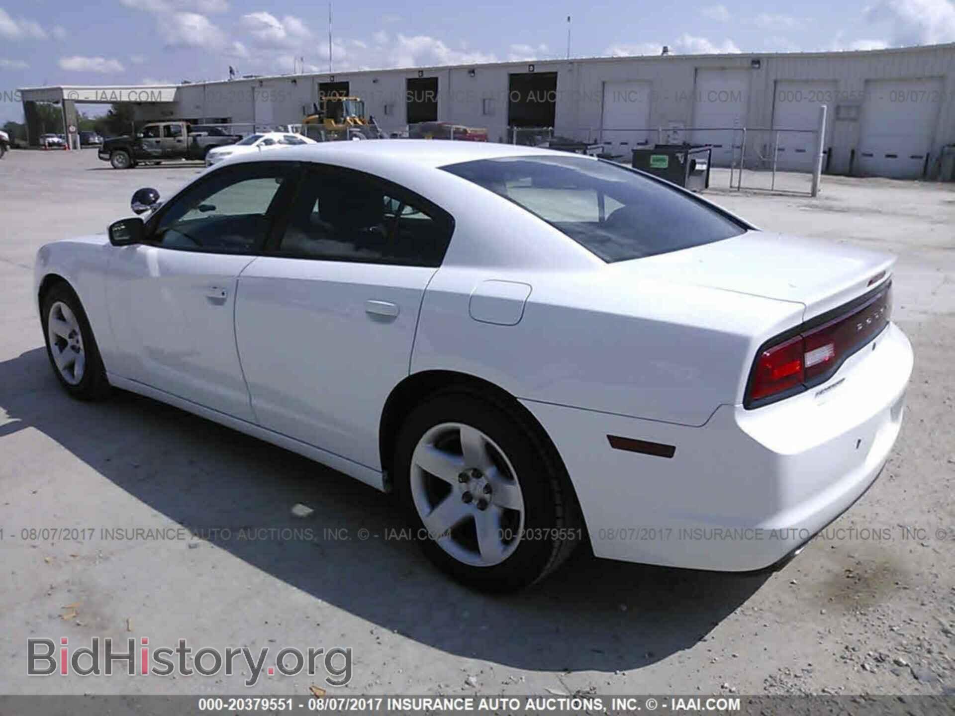 2012 Dodge Charger - VIN: 2C3CDXAT7CH305471 - Photo 3