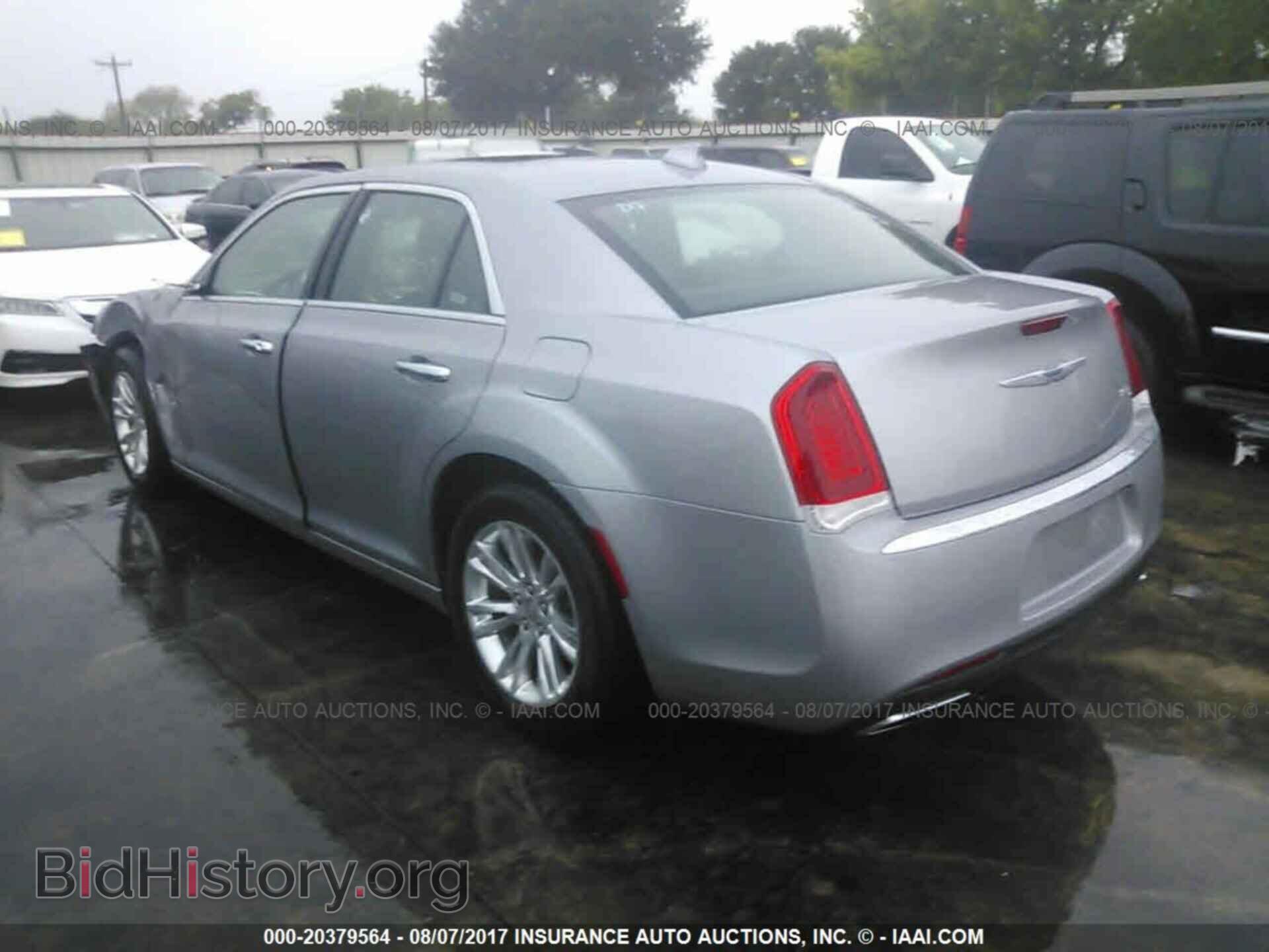 2017 Chrysler 300c - VIN: 2C3CCAEG6HH559824 - Фото 3