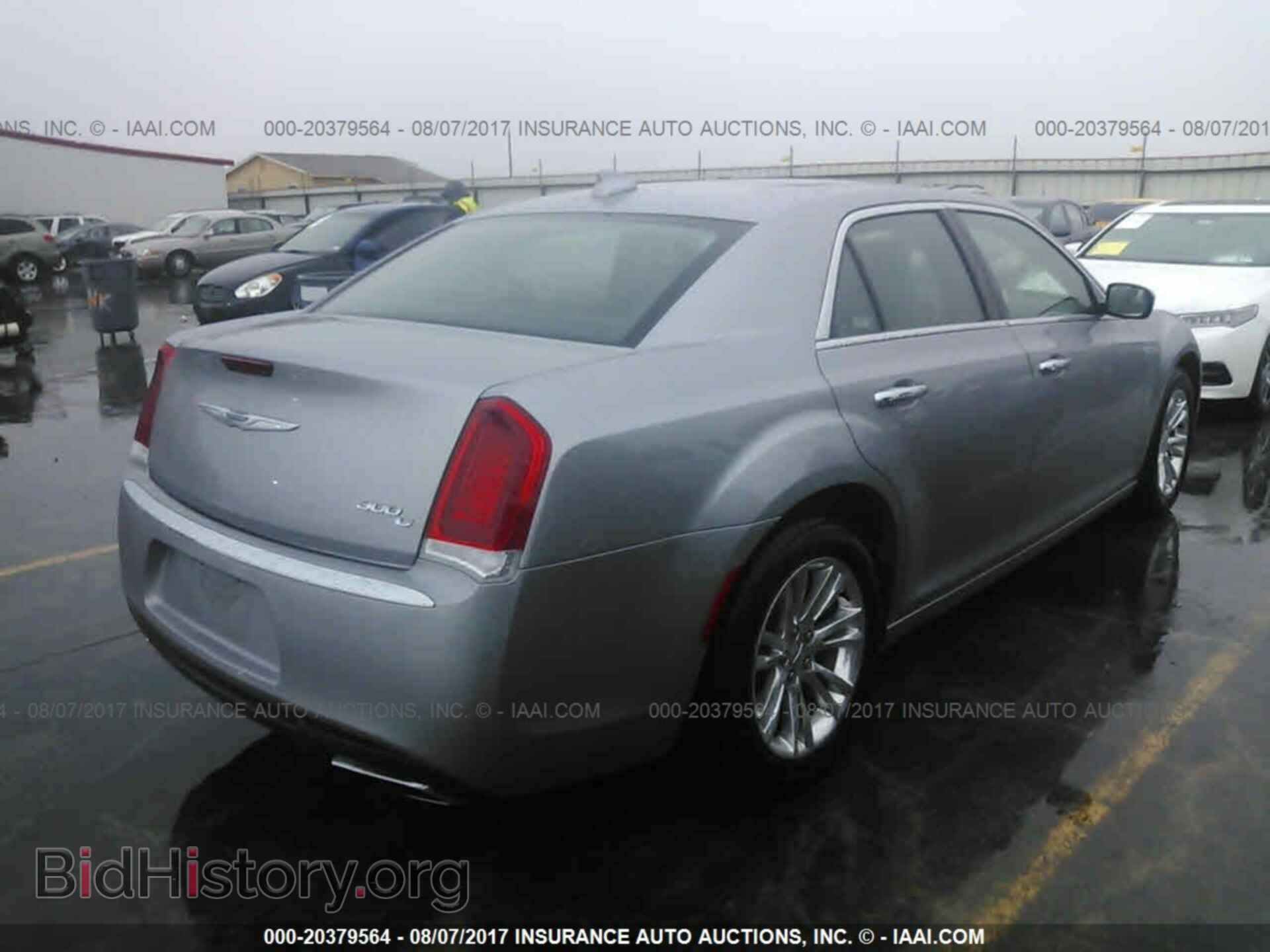 2017 Chrysler 300c - VIN: 2C3CCAEG6HH559824 - Фото 4