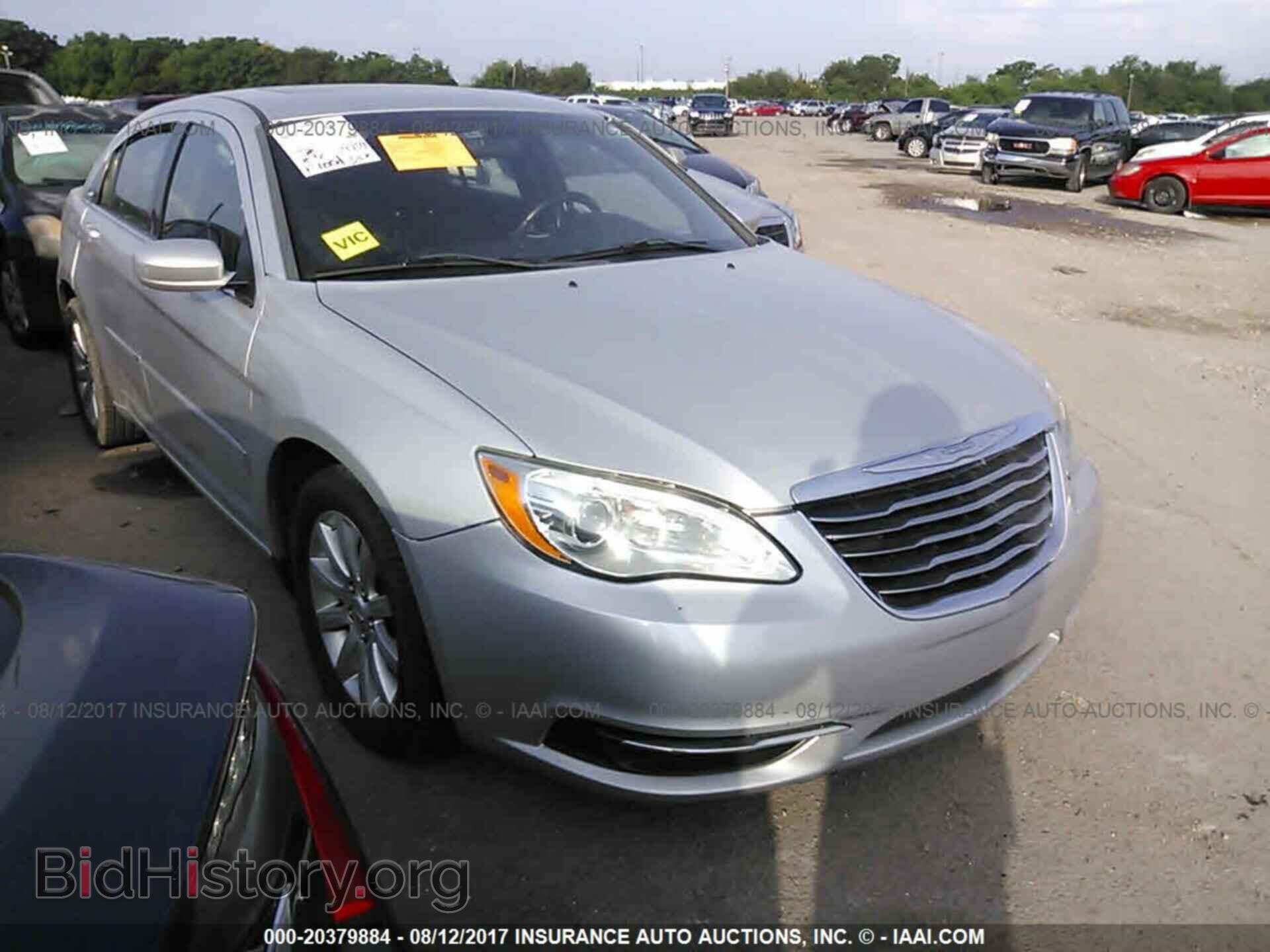 Фотография 1C3CCBBB0CN204968 - Chrysler 200 2012