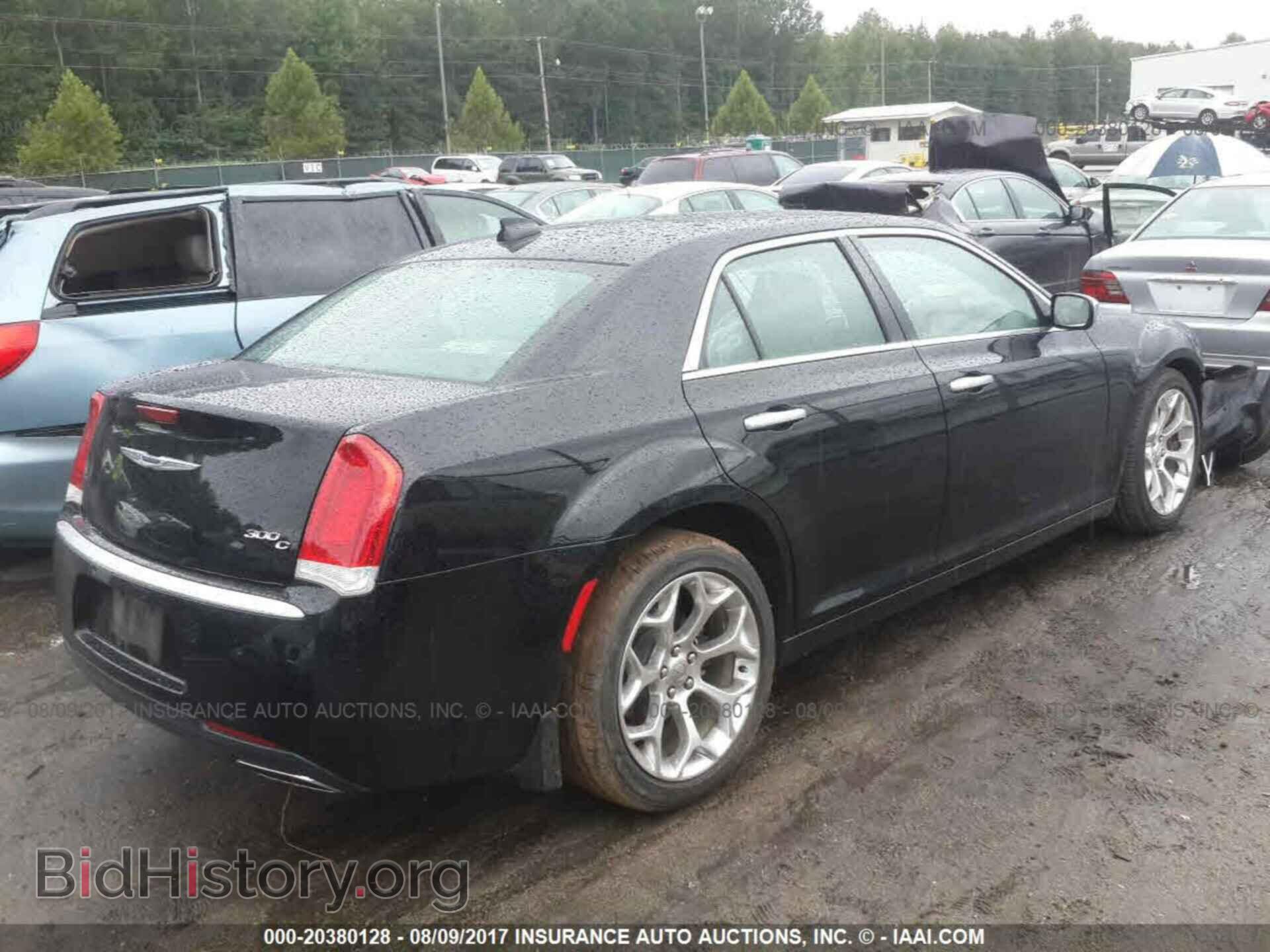 2016 Chrysler 300c - VIN: 2C3CCAPT8GH313575 - Фото 4