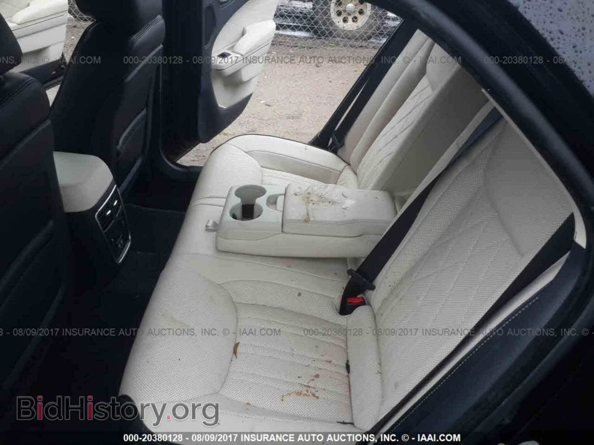 2016 Chrysler 300c - VIN: 2C3CCAPT8GH313575 - Фото 8