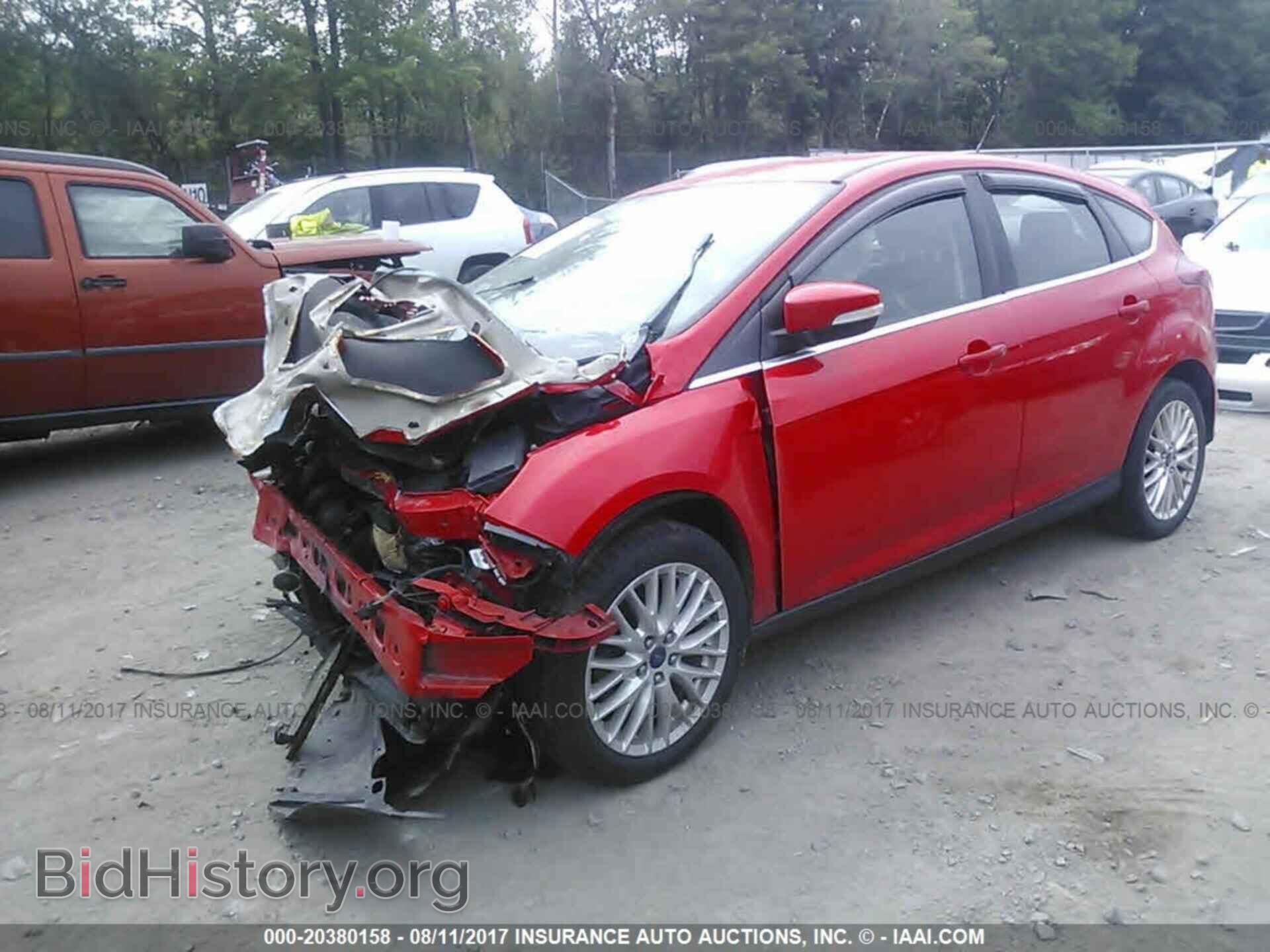 2012 Ford Focus - VIN: 1FAHP3M27CL479778 - Photo 2