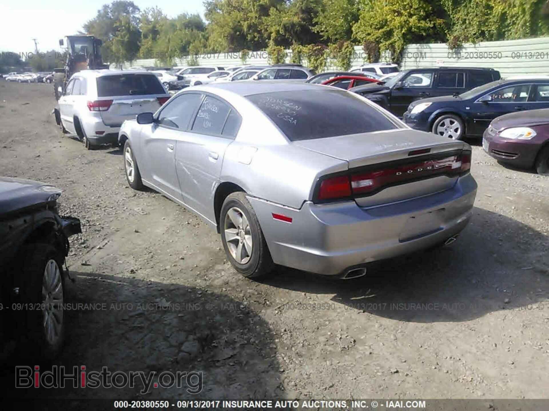 2014 Dodge Charger - VIN: 2C3CDXBG2EH108289 - Photo 3