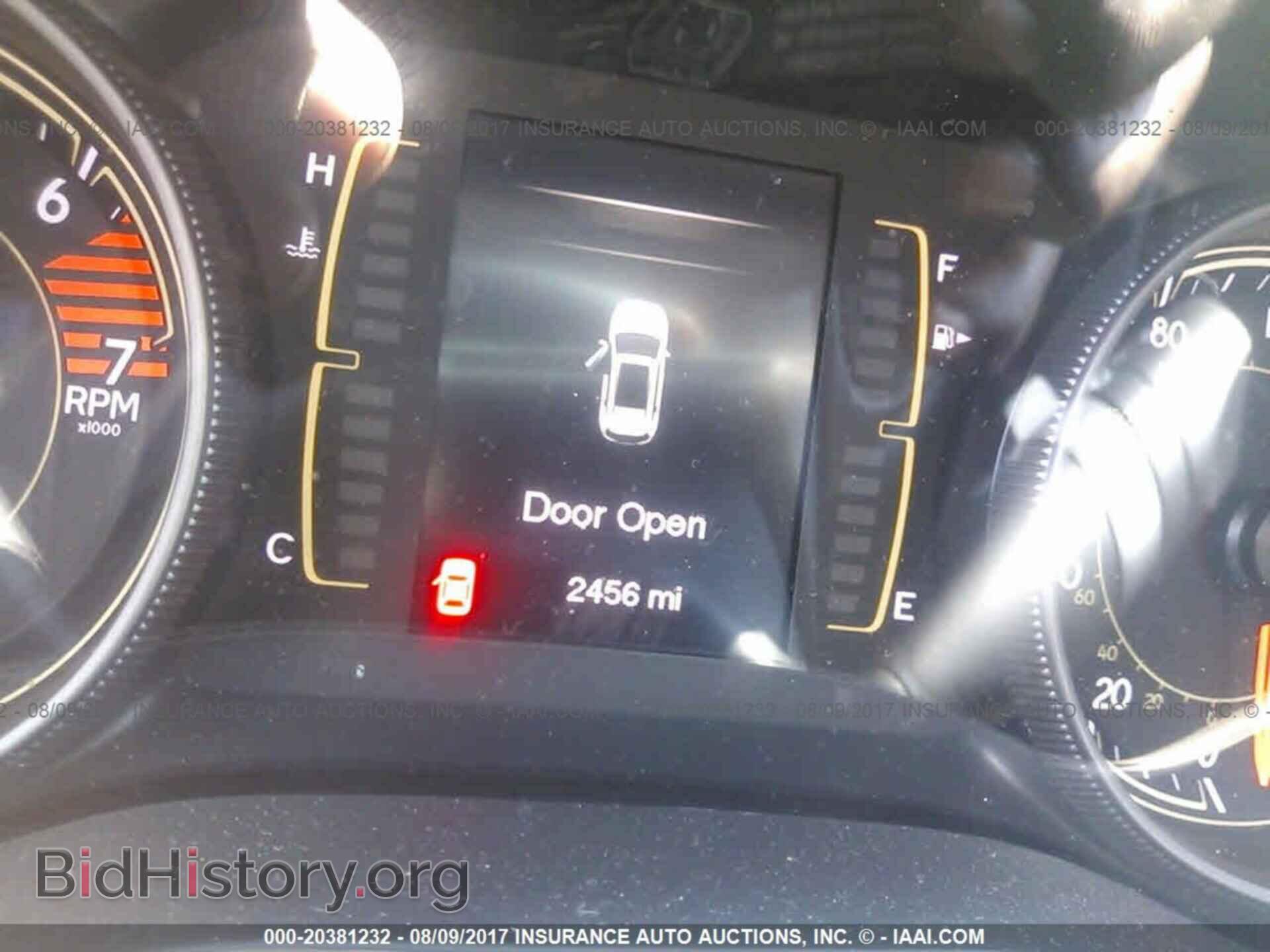 2017 Jeep Cherokee - VIN: 1C4PJMCB4HW587635 - Фото 7
