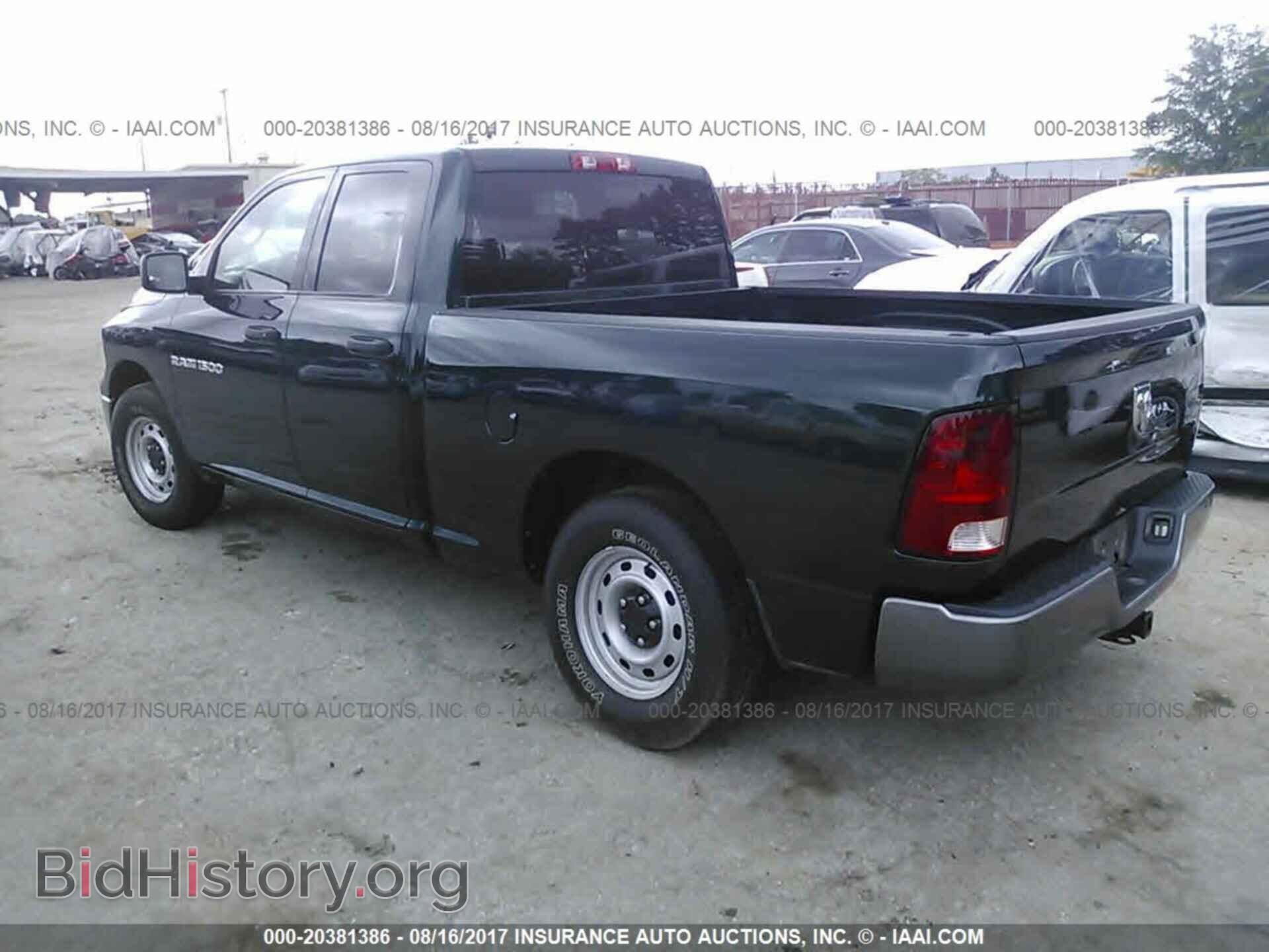 2011 Dodge Ram 1500 - VIN: 1D7RB1GP0BS671160 - Фото 3