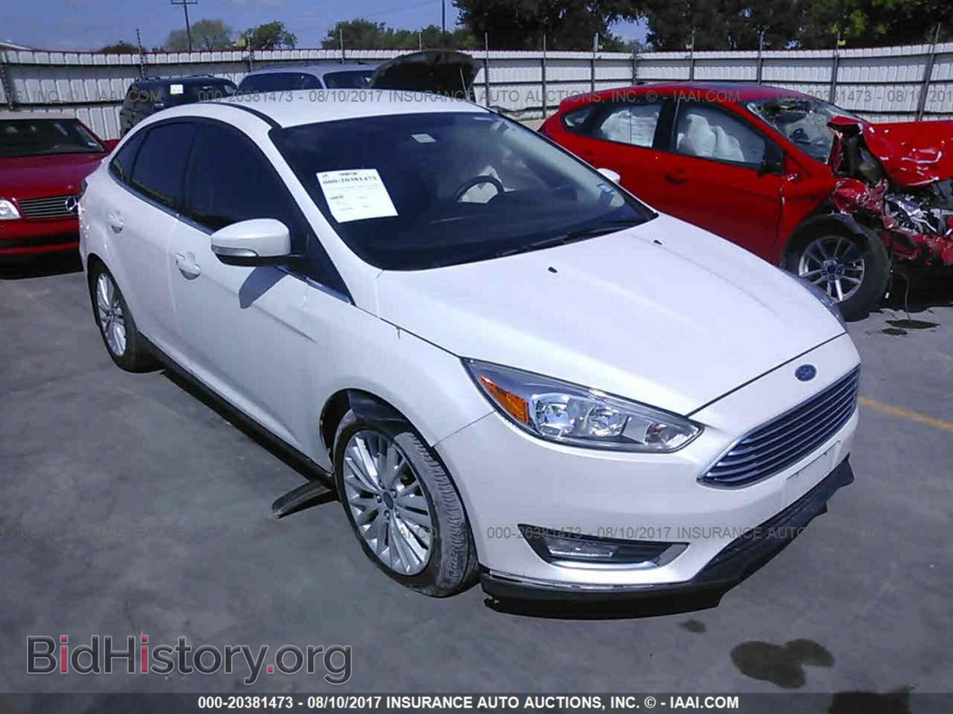 Фотография 1FADP3J20GL212345 - Ford Focus 2016