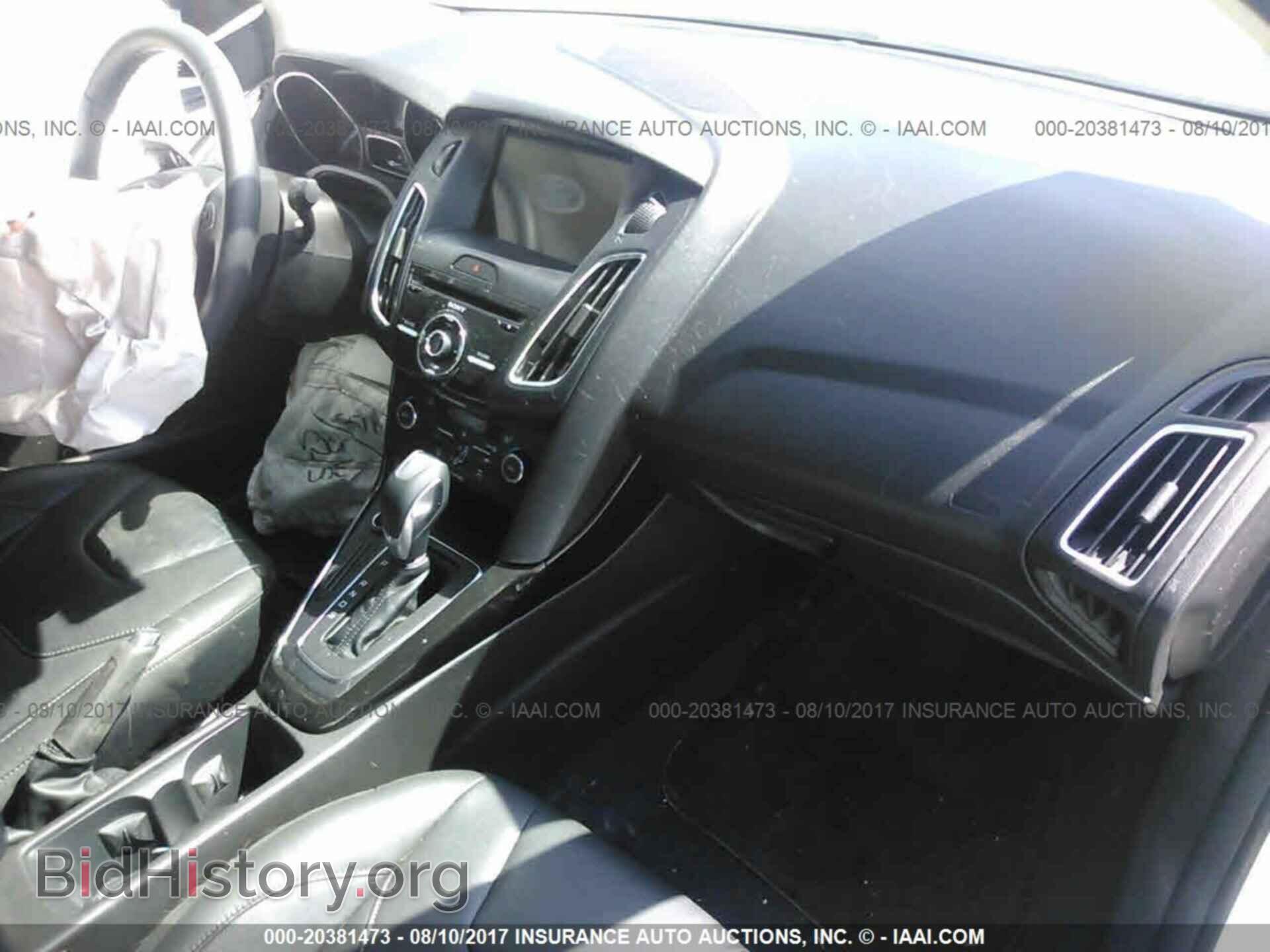 2016 Ford Focus - VIN: 1FADP3J20GL212345 - Фото 5