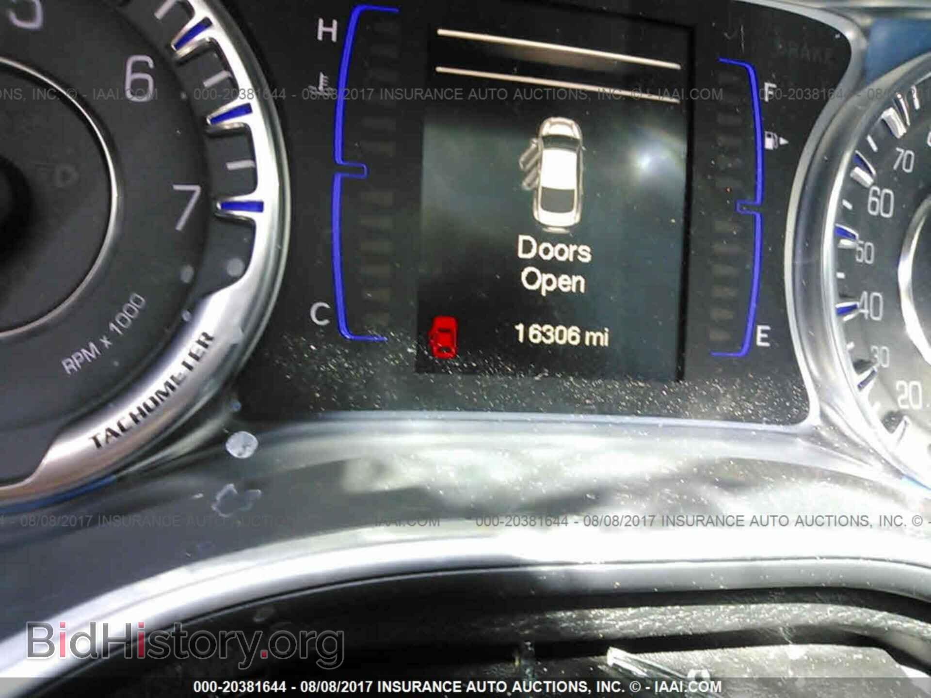 2015 Chrysler 200 - VIN: 1C3CCCAB4FN652514 - Photo 7
