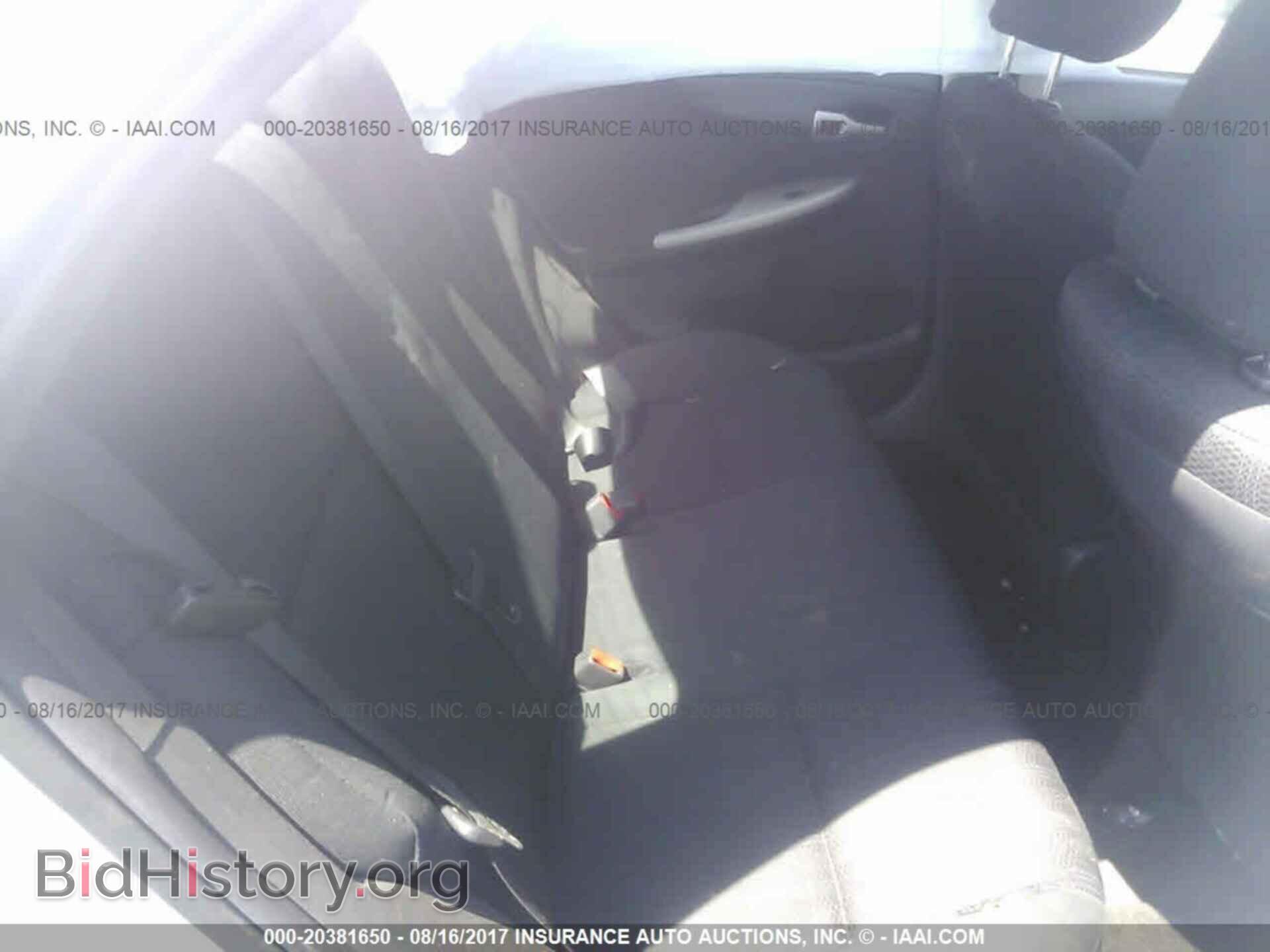 2011 Toyota Corolla - VIN: 2T1BU4EEXBC637656 - Photo 8