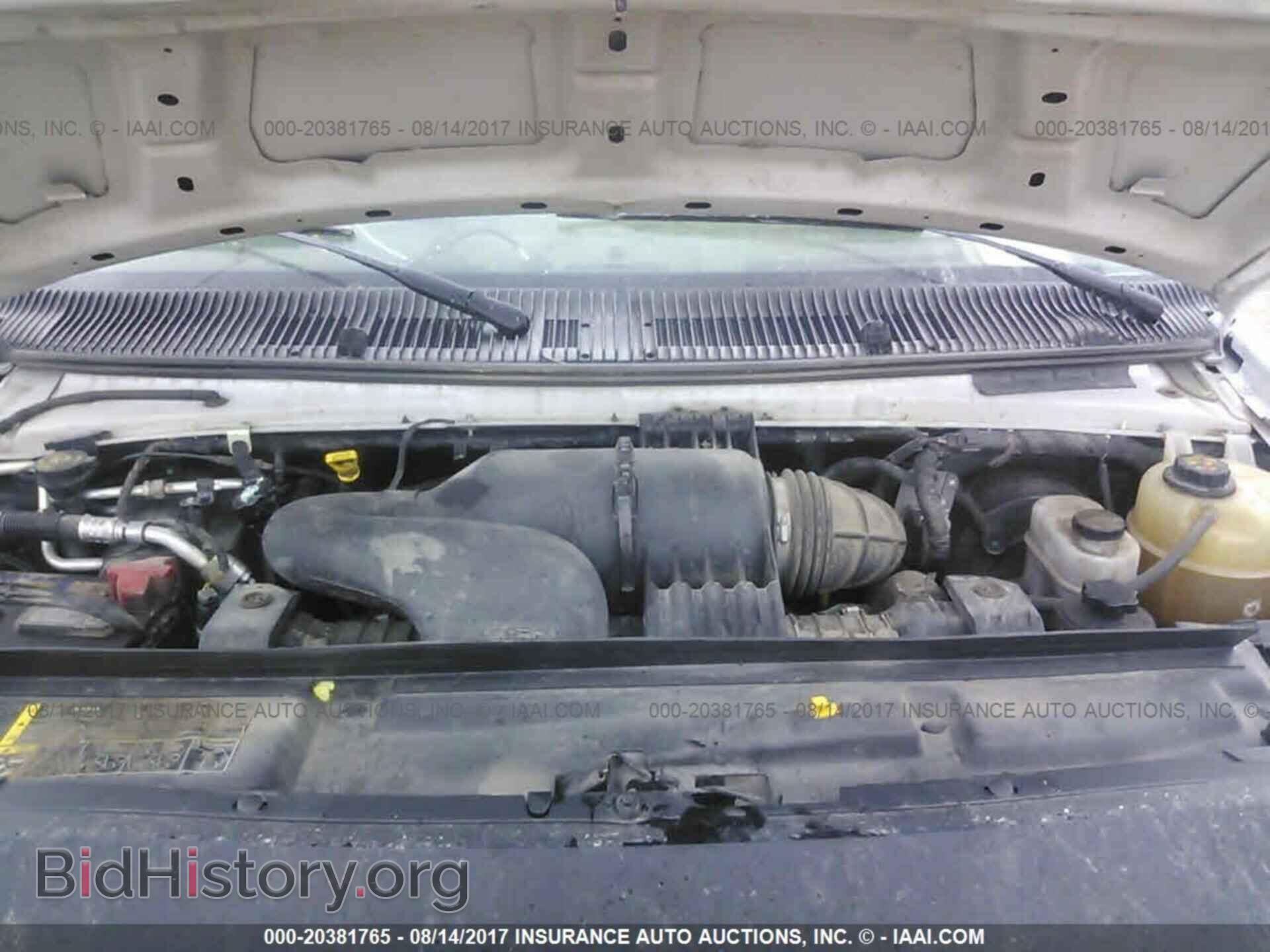 2013 Ford Econoline - VIN: 1FTNE2EW1DDA62392 - Photo 10