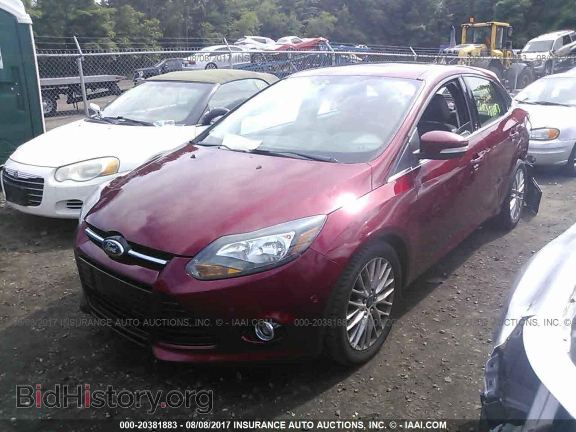 2013 Ford Focus - VIN: 1FADP3J29DL110859 - Фото 2