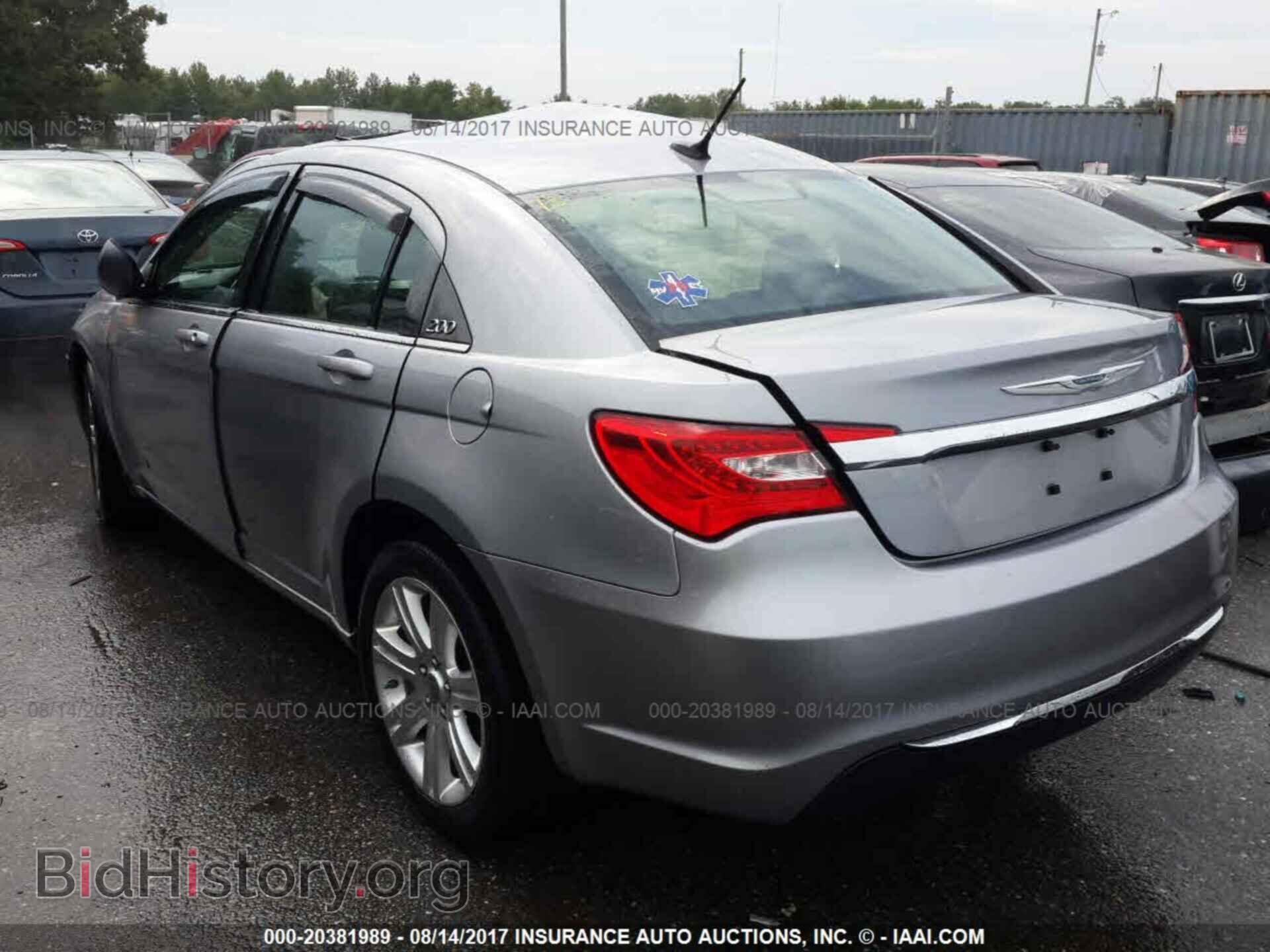 2013 Chrysler 200 - VIN: 1C3CCBBBXDN549507 - Photo 3