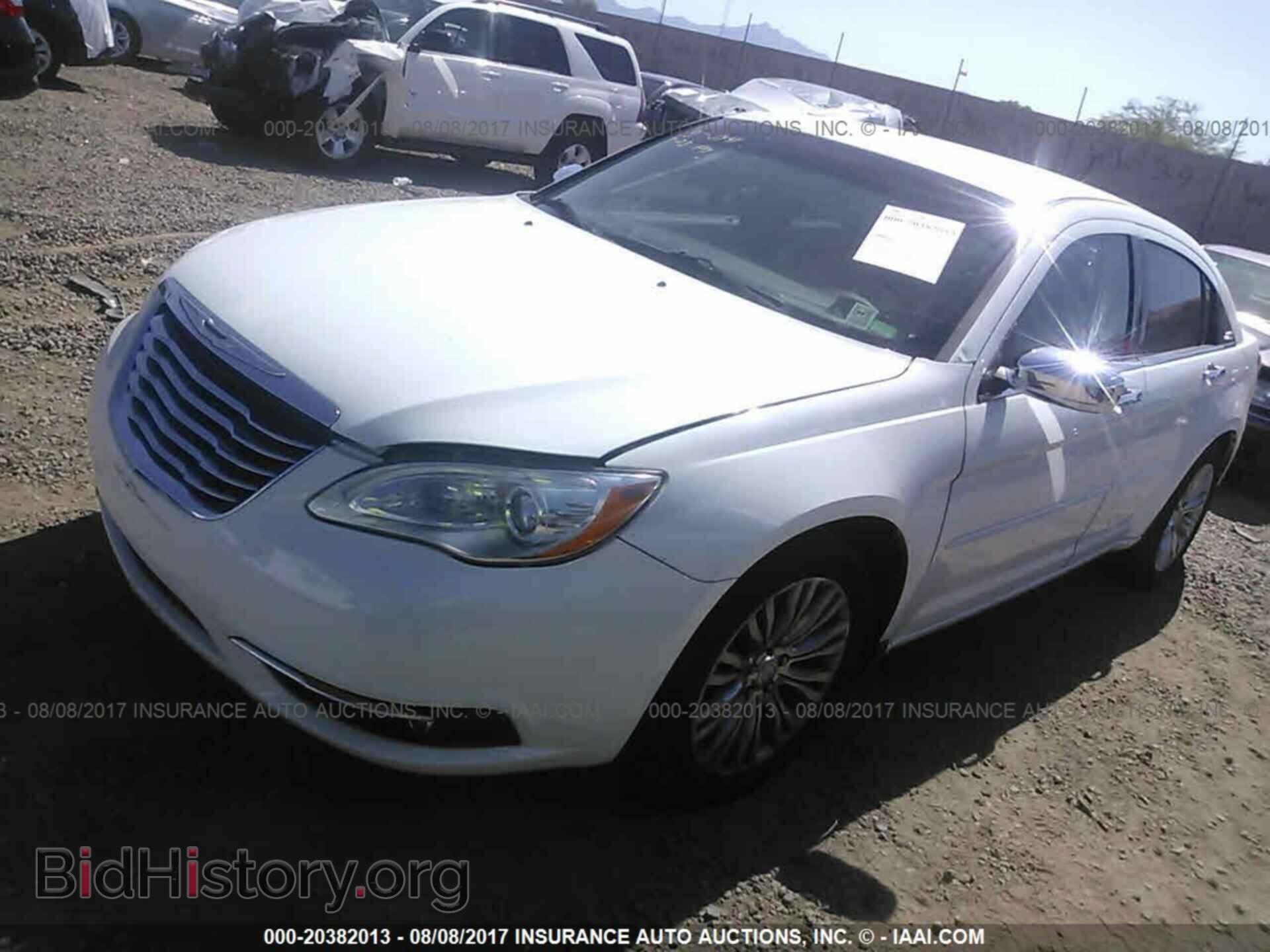 2012 Chrysler 200 - VIN: 1C3CCBCB1CN200880 - Фото 2