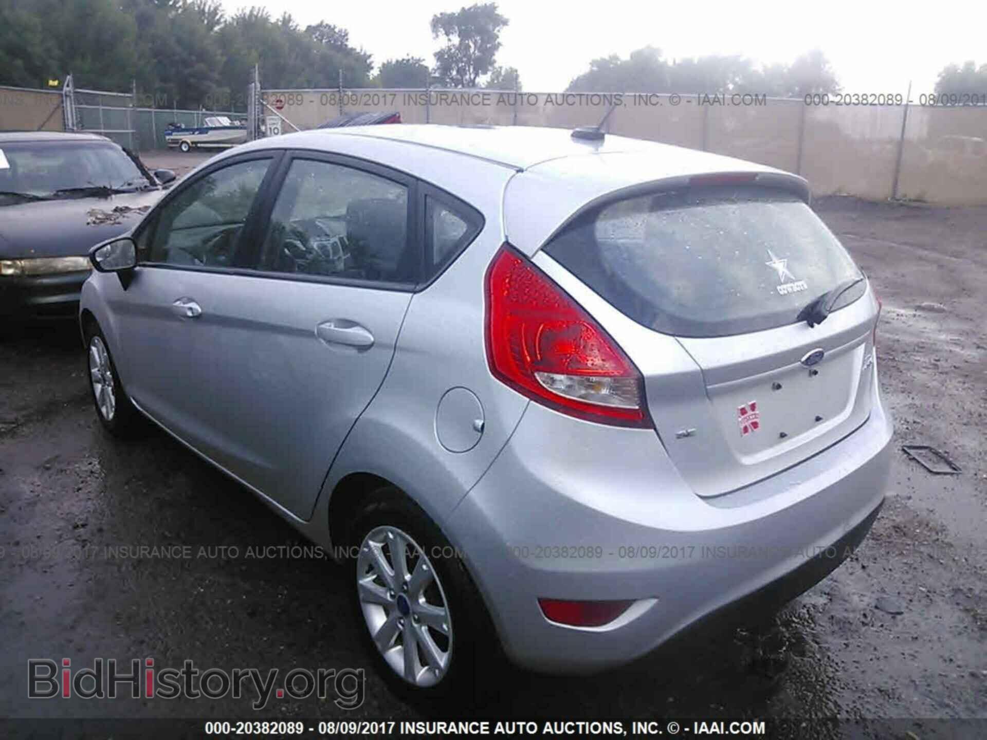 2012 Ford Fiesta - VIN: 3FADP4EJ4CM152991 - Photo 3
