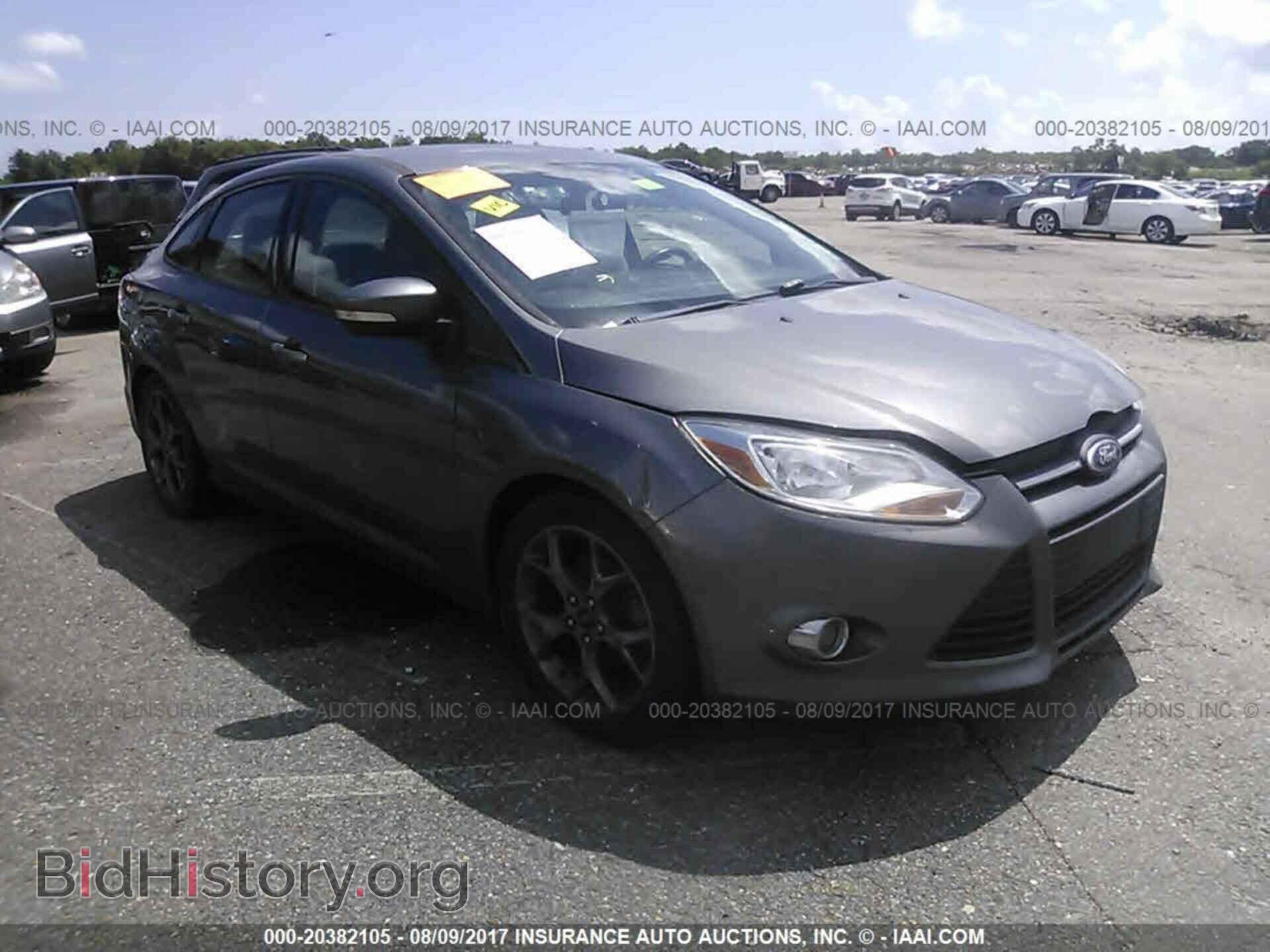 Photo 1FADP3F27DL302385 - Ford Focus 2013