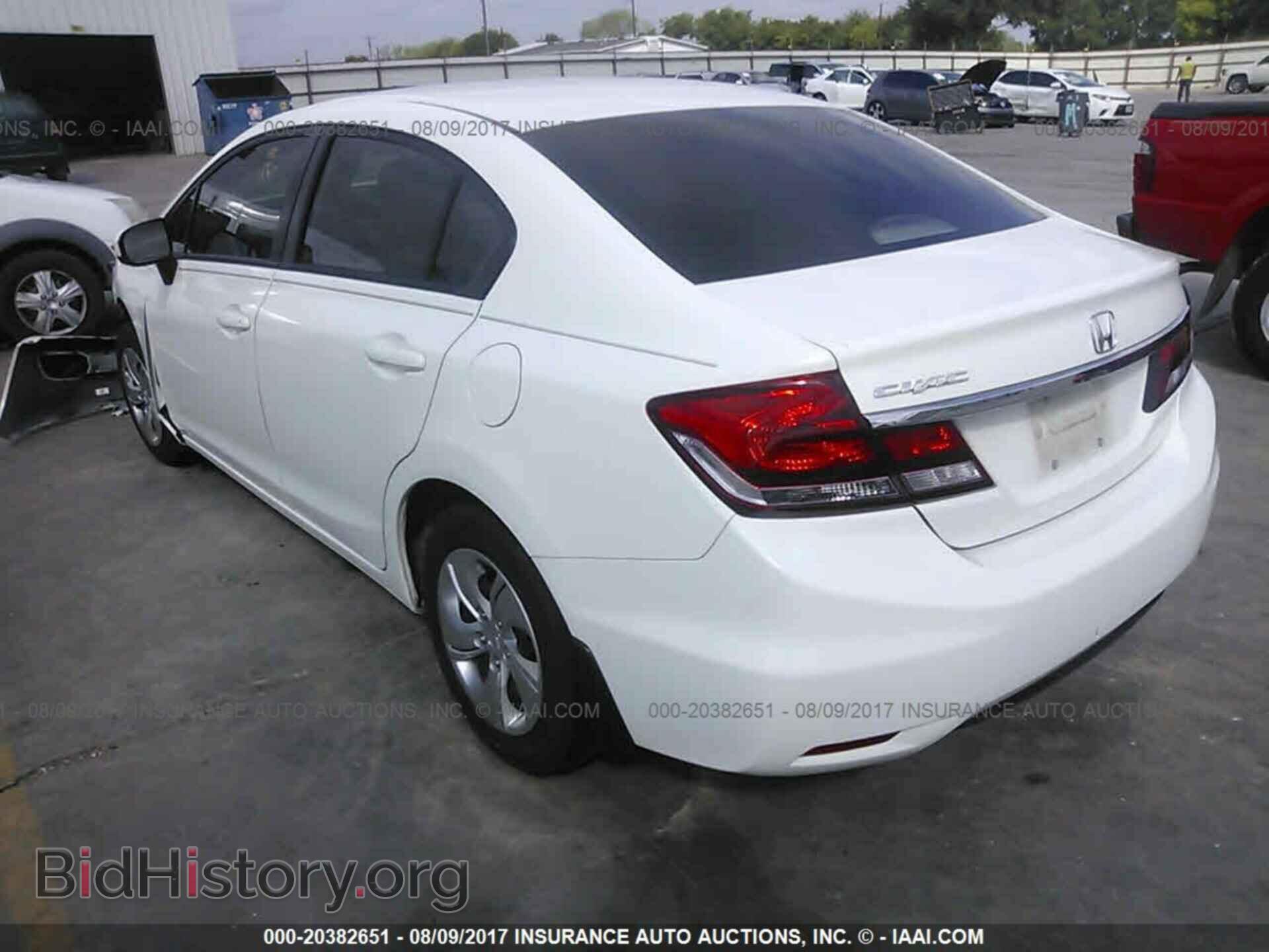 2014 Honda Civic - VIN: 2HGFB2F58EH503752 - Фото 3