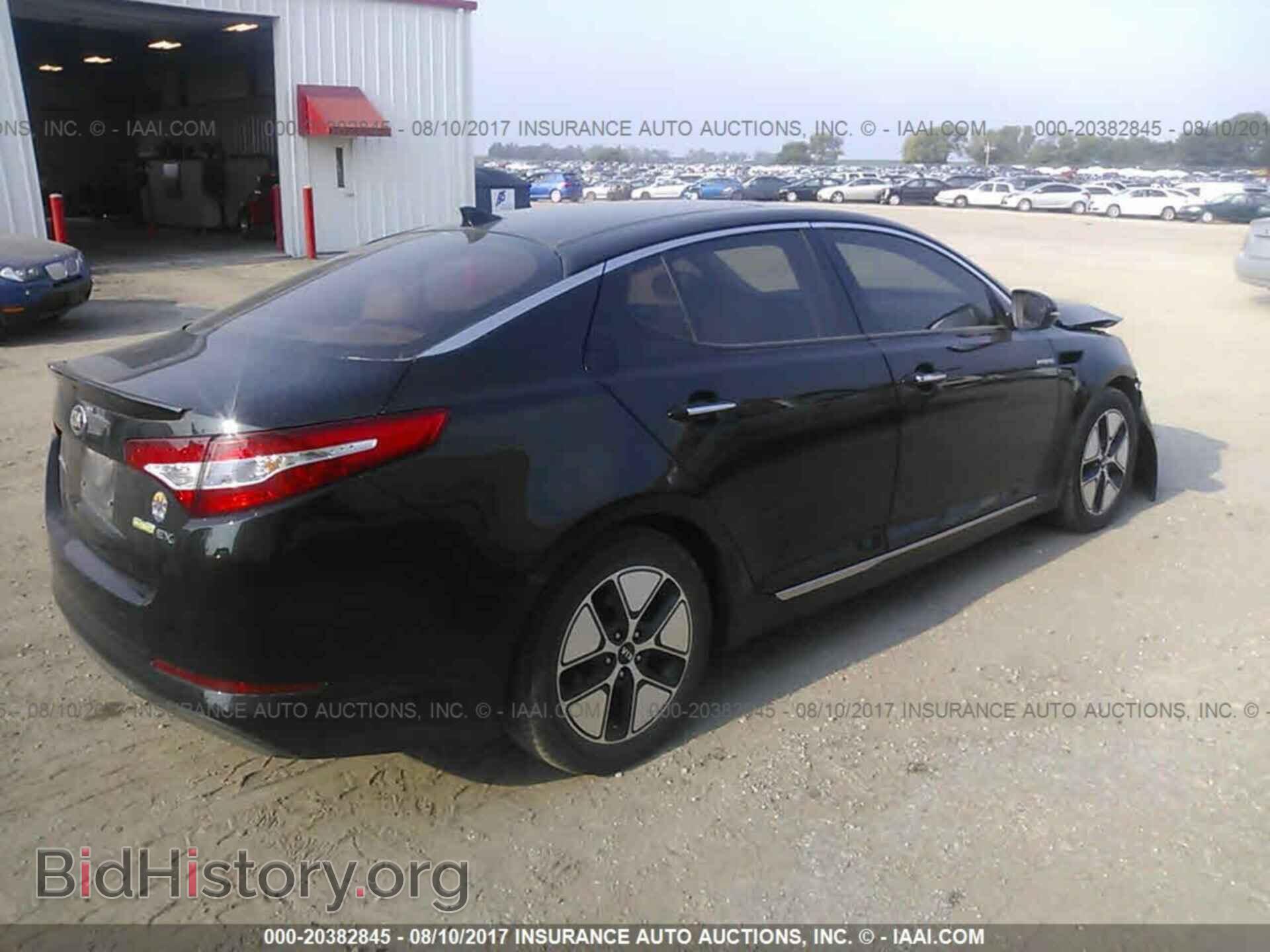 2013 Kia Optima - VIN: KNAGM4AD2D5054286 - Photo 4