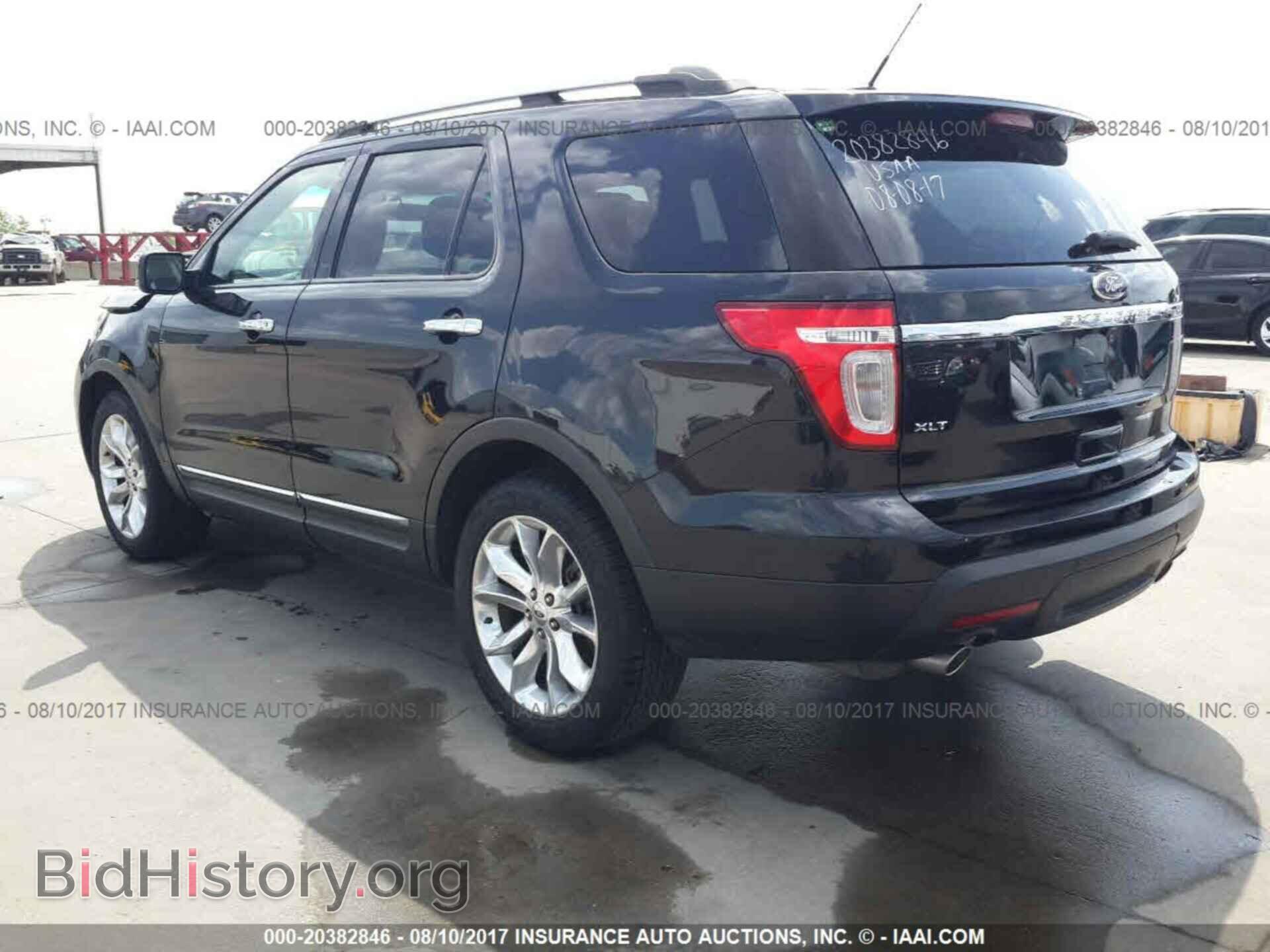 2011 Ford Explorer - VIN: 1FMHK7D85BGA24869 - Фото 3