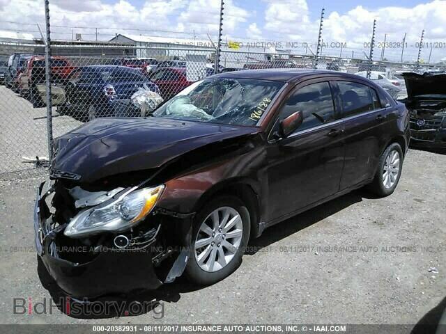 2012 Chrysler 200 - VIN: 1C3CCBBB3CN186188 - Фото 2