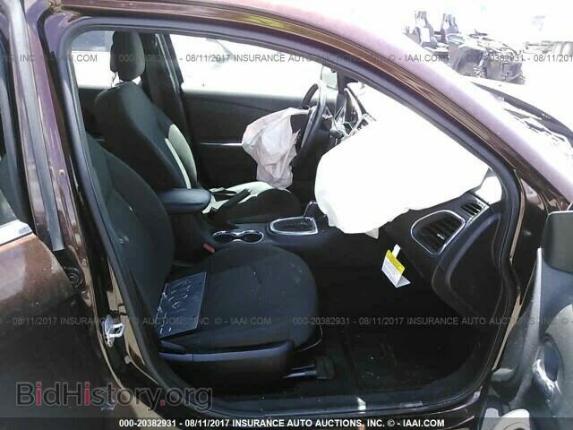 2012 Chrysler 200 - VIN: 1C3CCBBB3CN186188 - Фото 5