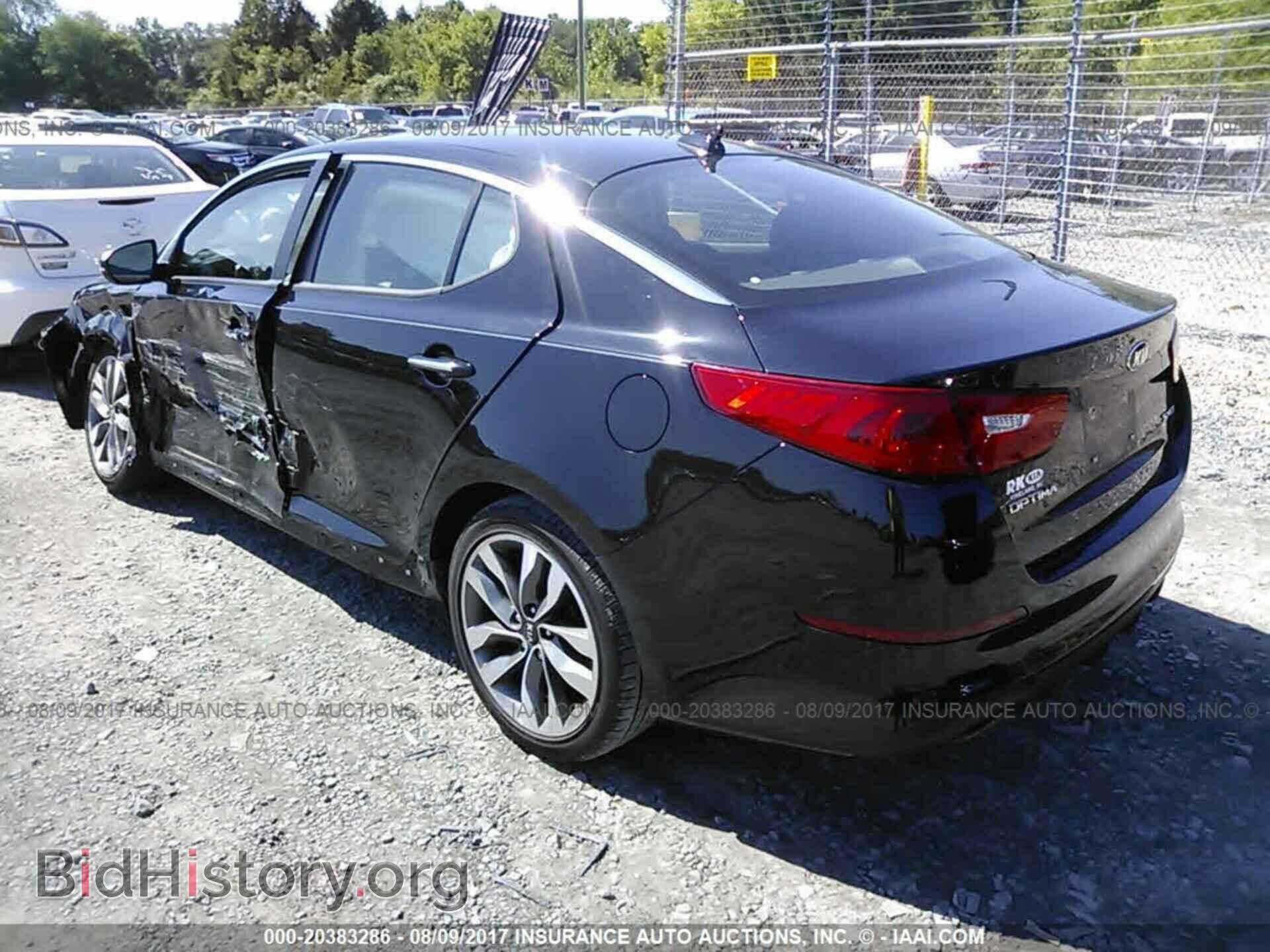 2014 Kia Optima - VIN: 5XXGR4A76EG268208 - Photo 3
