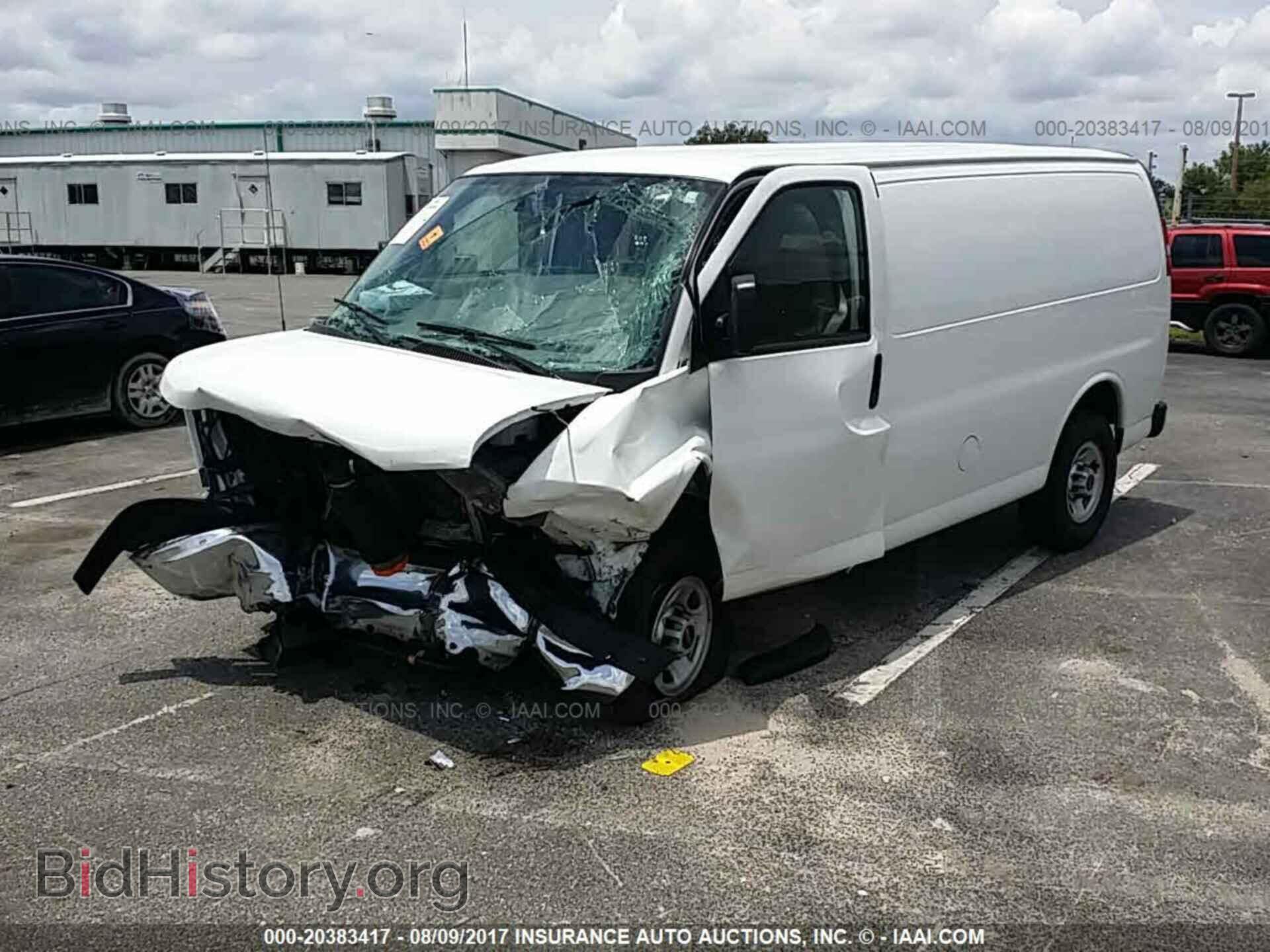 2016 Gmc Savana - VIN: 1GTW7AFF4G1177548 - Фото 2