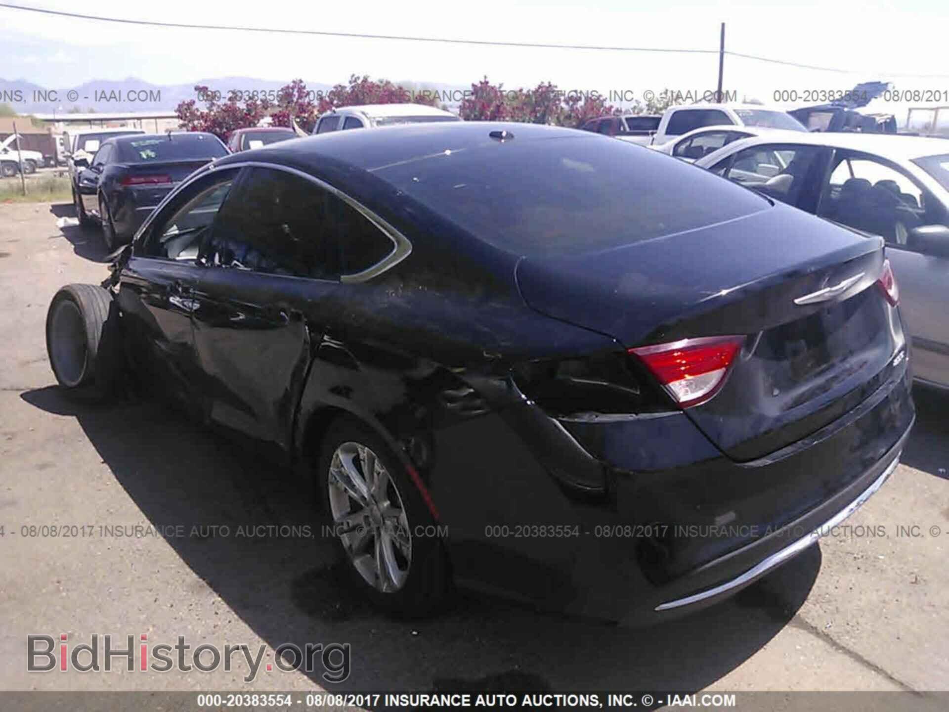 2015 Chrysler 200 - VIN: 1C3CCCAB6FN654362 - Photo 3